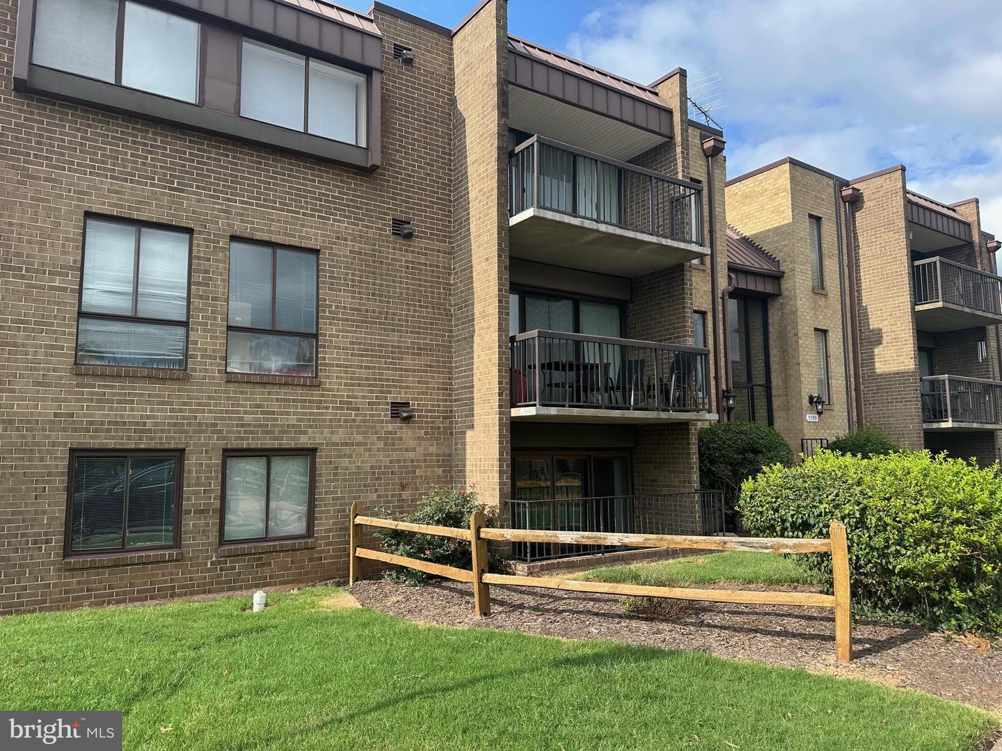 7593 GALES CT #001, MANASSAS, Virginia 20109, 2 Bedrooms Bedrooms, ,2 BathroomsBathrooms,Residential,For sale,7593 GALES CT #001,VAPW2101320 MLS # VAPW2101320