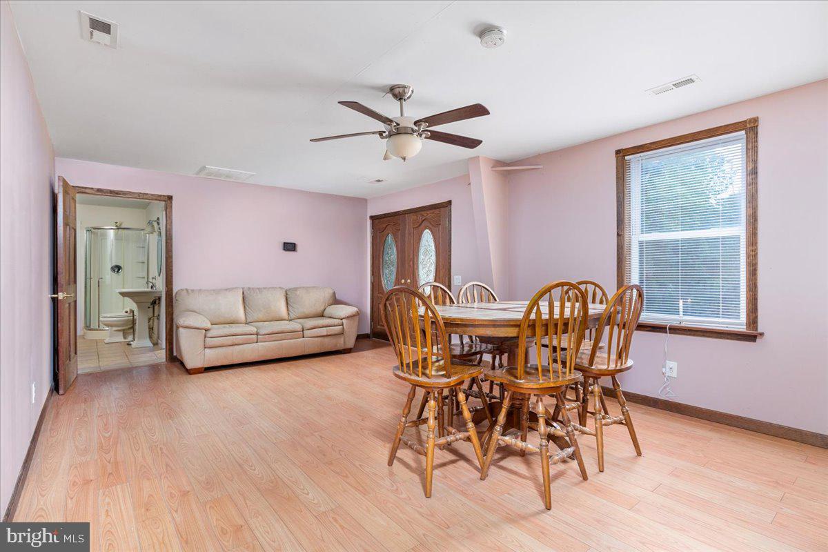 563 PARK VIEW DR, LURAY, Virginia 22835, 1 Bedroom Bedrooms, ,1 BathroomBathrooms,Residential,For sale,563 PARK VIEW DR,VAPA2005326 MLS # VAPA2005326