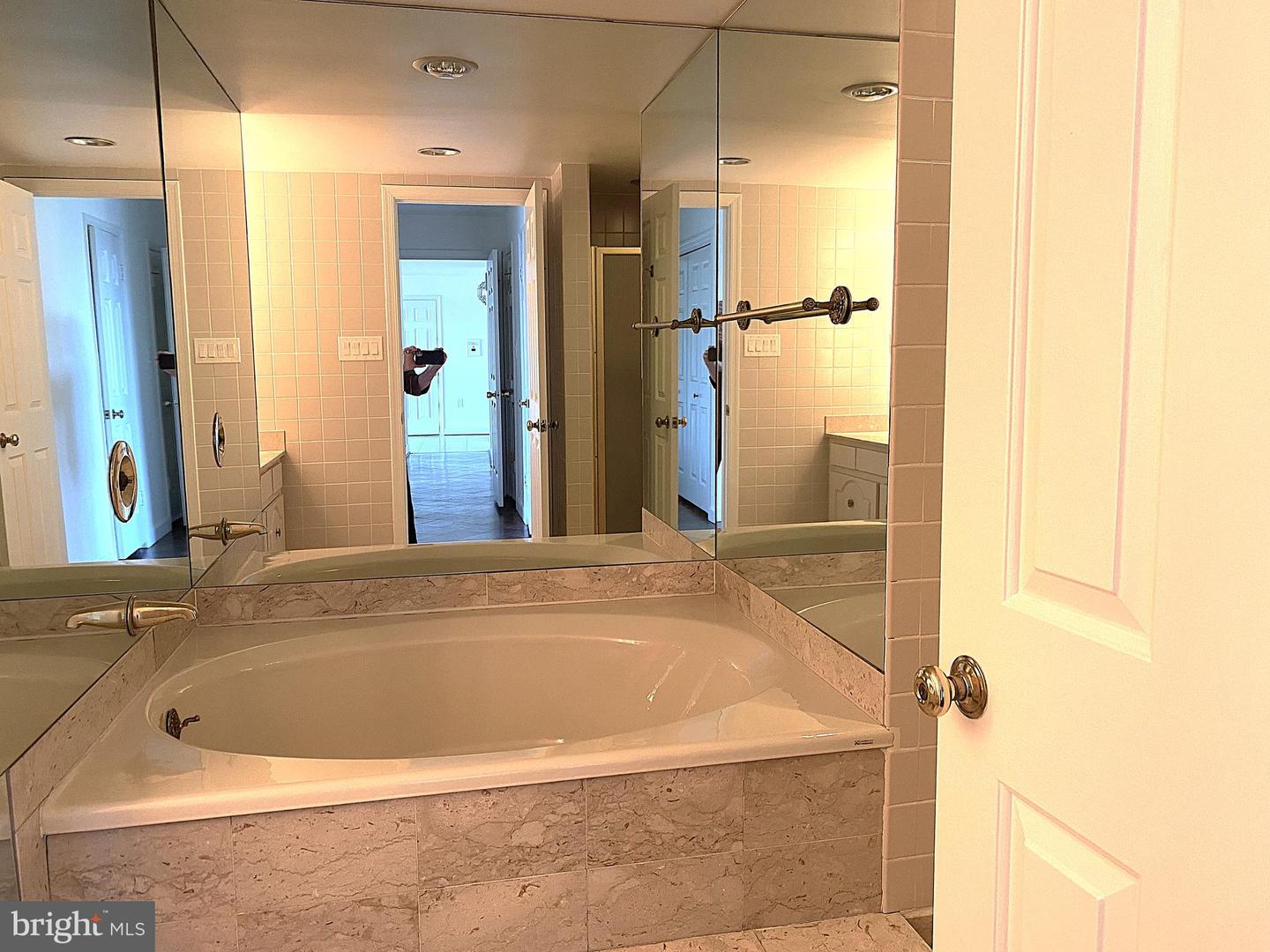 4200 NW MASSACHUSETTS AVE NW #613, WASHINGTON, District Of Columbia 20016, 2 Bedrooms Bedrooms, ,2 BathroomsBathrooms,Residential,For sale,4200 NW MASSACHUSETTS AVE NW #613,DCDC2221354 MLS # DCDC2221354 4200 NW MASSACHUSETTS AVE NW #613, WASHINGTON, District Of Columbia 20016, 2 Bedrooms Bedrooms, ,2 BathroomsBathrooms,Residential,For sale,4200 NW MASSACHUSETTS AVE NW #613,DCDC2221354 MLS # DCDC2221354