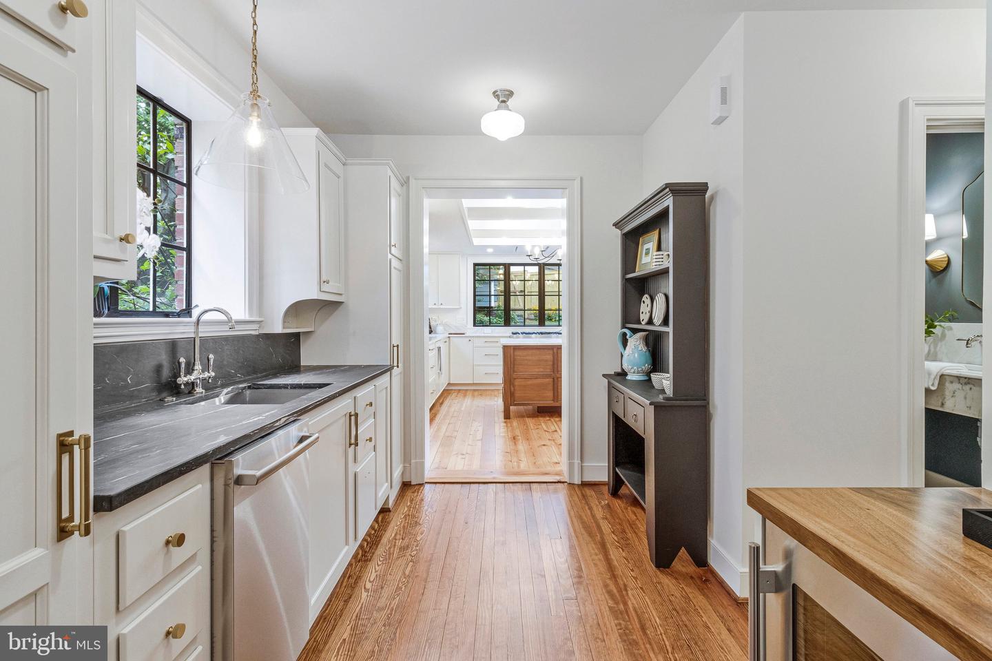 2921 LEGATION ST NW, WASHINGTON, District Of Columbia 20015, 6 Bedrooms Bedrooms, 13 Rooms Rooms,4 BathroomsBathrooms,Residential,For sale,2921 LEGATION ST NW,DCDC2222754 MLS # DCDC2222754 2921 LEGATION ST NW, WASHINGTON, District Of Columbia 20015, 6 Bedrooms Bedrooms, 13 Rooms Rooms,4 BathroomsBathrooms,Residential,For sale,2921 LEGATION ST NW,DCDC2222754 MLS # DCDC2222754