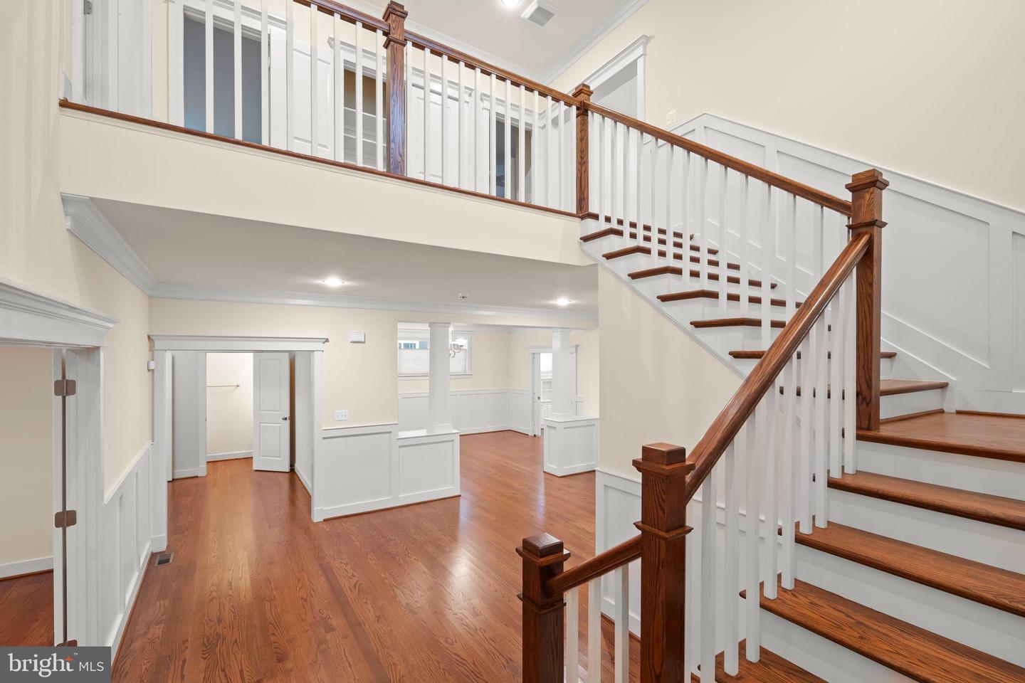 217 PLEASANT ST SW, VIENNA, Virginia 22180, 5 Bedrooms Bedrooms, 18 Rooms Rooms,4 BathroomsBathrooms,Residential,For sale,217 PLEASANT ST SW,VAFX2267738 MLS # VAFX2267738