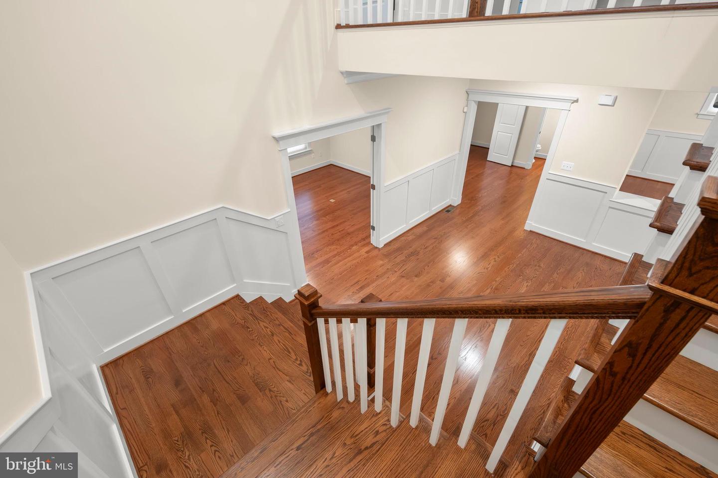 217 PLEASANT ST SW, VIENNA, Virginia 22180, 5 Bedrooms Bedrooms, 18 Rooms Rooms,4 BathroomsBathrooms,Residential,For sale,217 PLEASANT ST SW,VAFX2267738 MLS # VAFX2267738