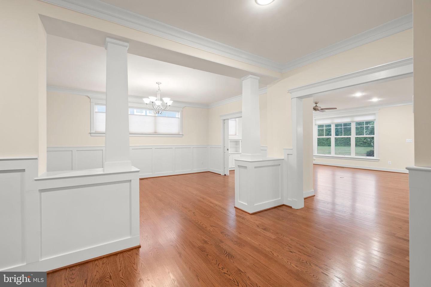 217 PLEASANT ST SW, VIENNA, Virginia 22180, 5 Bedrooms Bedrooms, 18 Rooms Rooms,4 BathroomsBathrooms,Residential,For sale,217 PLEASANT ST SW,VAFX2267738 MLS # VAFX2267738