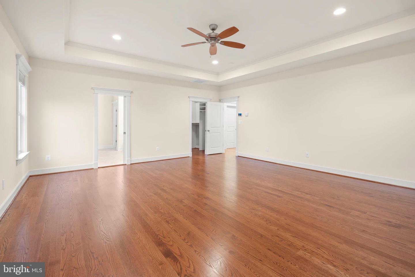 217 PLEASANT ST SW, VIENNA, Virginia 22180, 5 Bedrooms Bedrooms, 18 Rooms Rooms,4 BathroomsBathrooms,Residential,For sale,217 PLEASANT ST SW,VAFX2267738 MLS # VAFX2267738