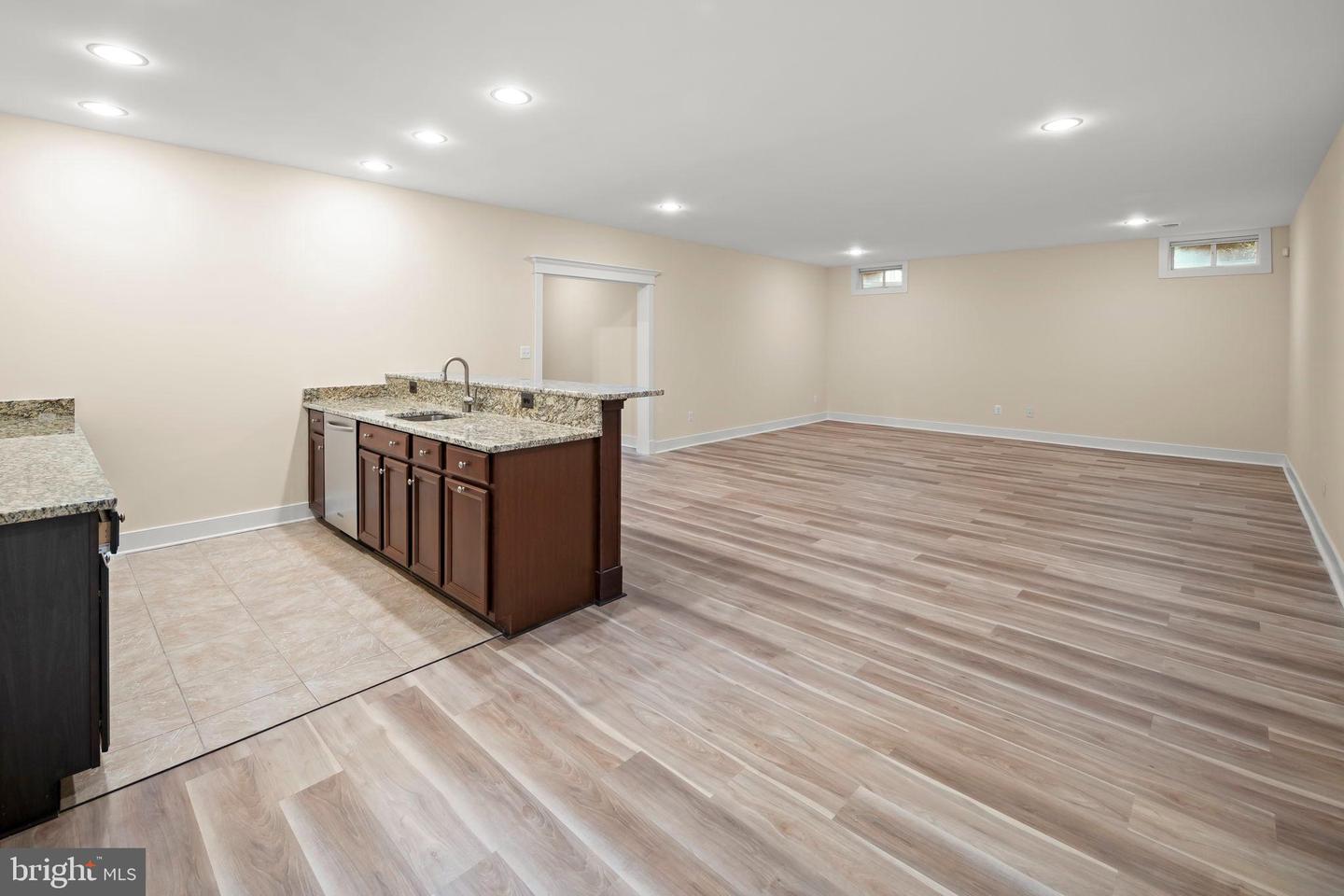 217 PLEASANT ST SW, VIENNA, Virginia 22180, 5 Bedrooms Bedrooms, 18 Rooms Rooms,4 BathroomsBathrooms,Residential,For sale,217 PLEASANT ST SW,VAFX2267738 MLS # VAFX2267738