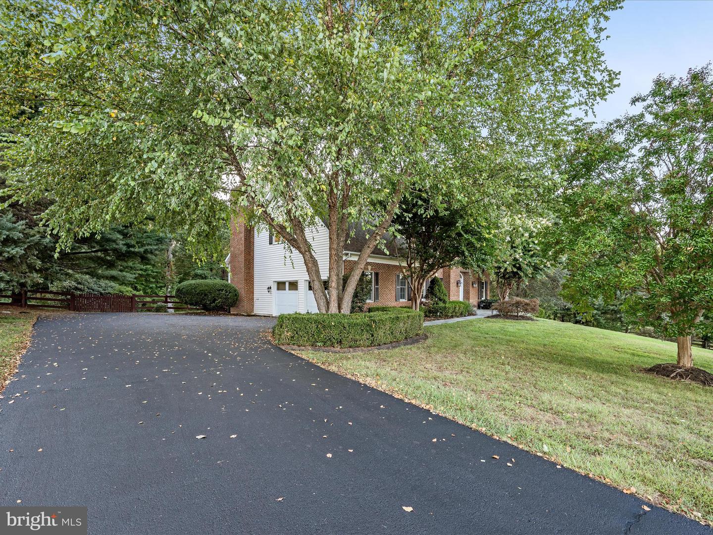 14453 WOODSTAR CT, LEESBURG, Virginia 20176, 4 Bedrooms Bedrooms, ,4 BathroomsBathrooms,Residential,For sale,14453 WOODSTAR CT,VALO2106828 MLS # VALO2106828