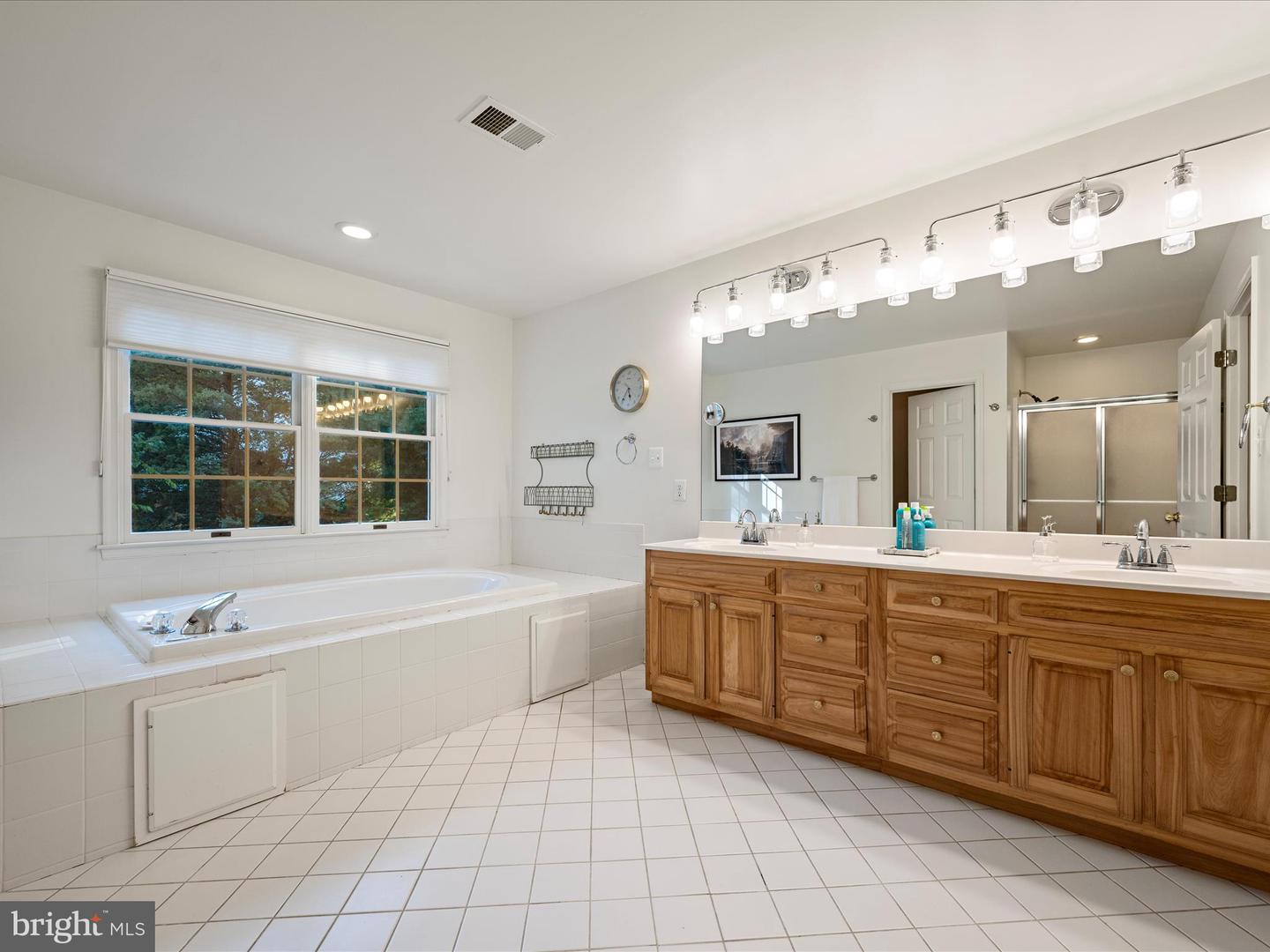 14453 WOODSTAR CT, LEESBURG, Virginia 20176, 4 Bedrooms Bedrooms, ,4 BathroomsBathrooms,Residential,For sale,14453 WOODSTAR CT,VALO2106828 MLS # VALO2106828