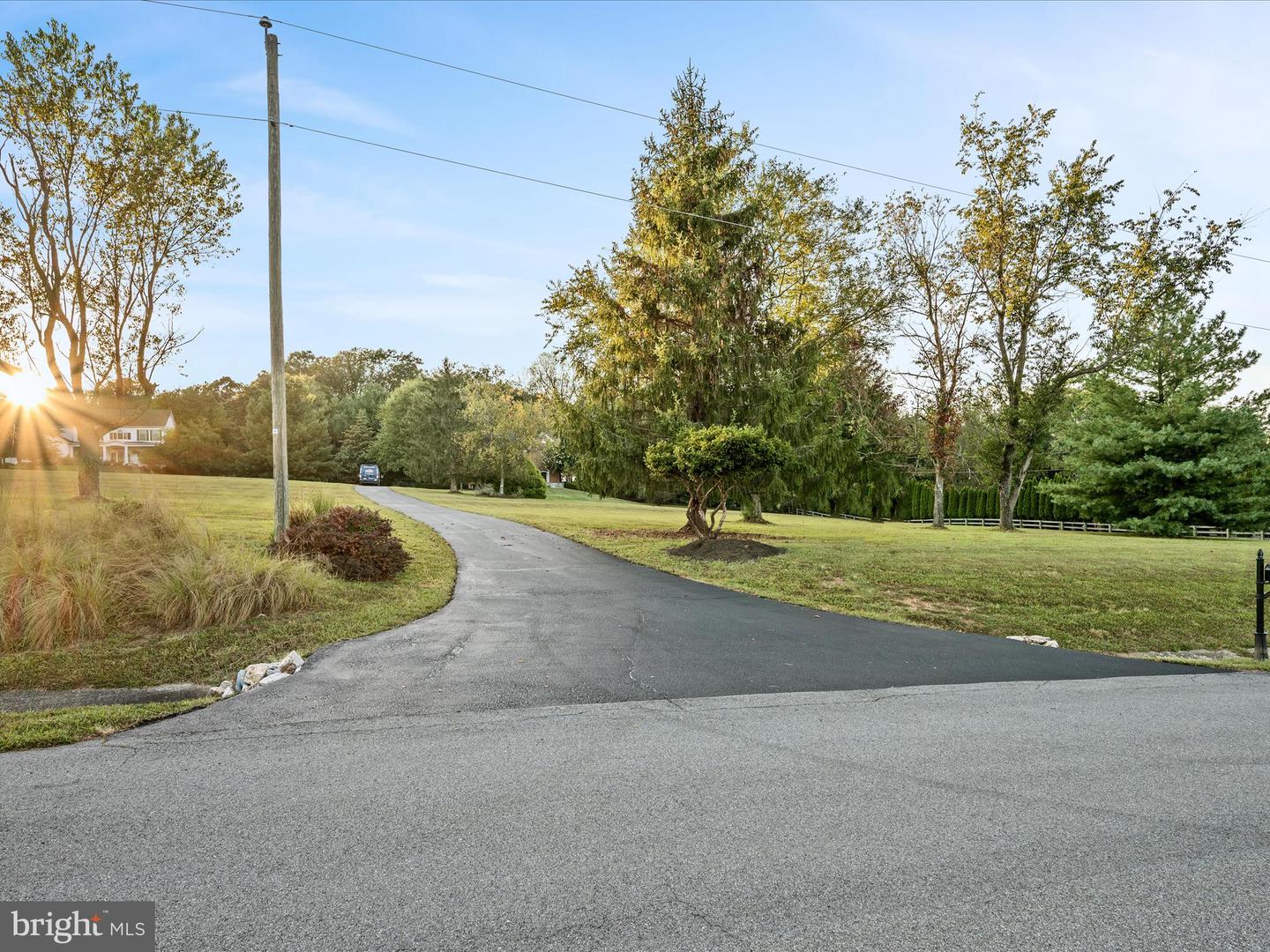 14453 WOODSTAR CT, LEESBURG, Virginia 20176, 4 Bedrooms Bedrooms, ,4 BathroomsBathrooms,Residential,For sale,14453 WOODSTAR CT,VALO2106828 MLS # VALO2106828