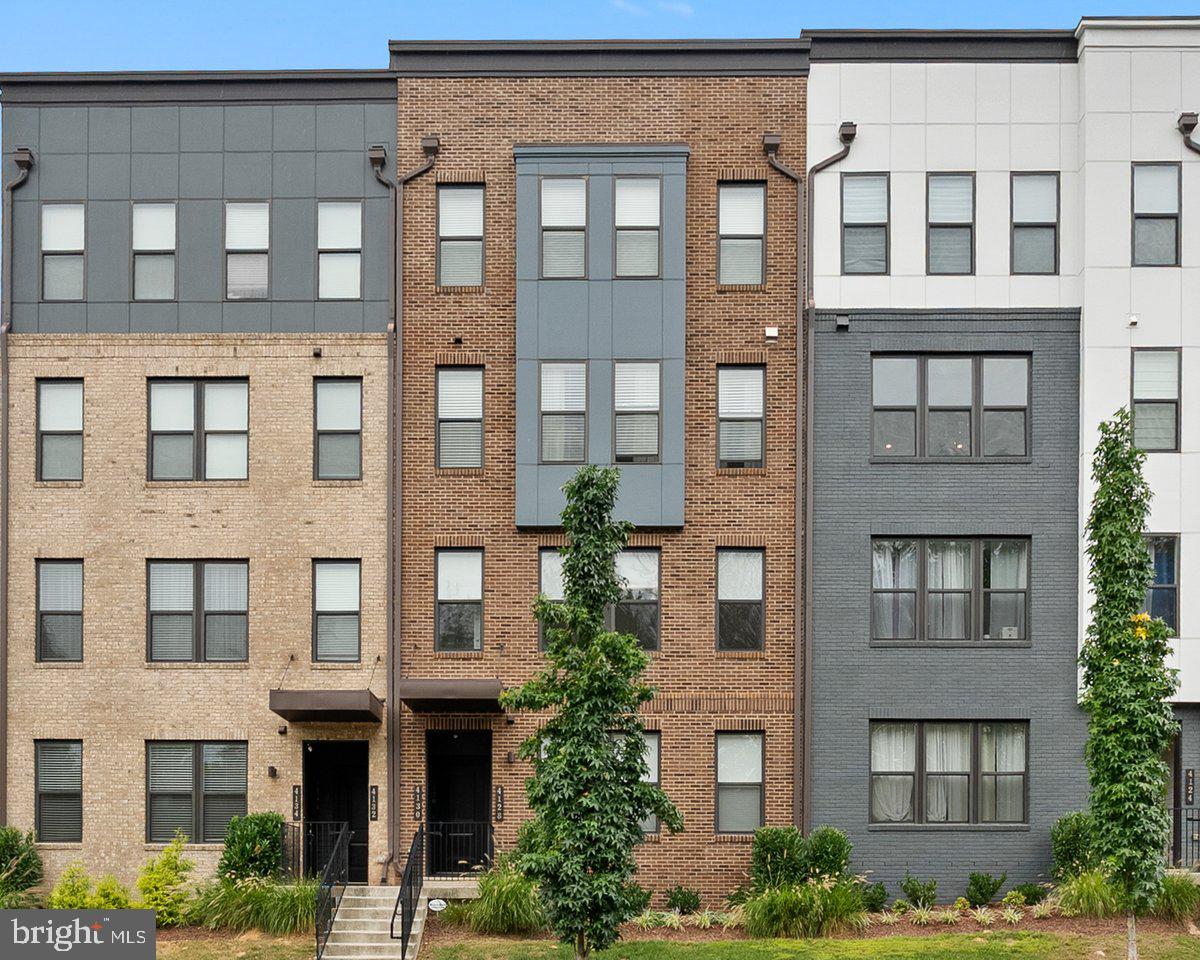 4128 LEGATO RD #53, FAIRFAX, Virginia 22033, 3 Bedrooms Bedrooms, ,2 BathroomsBathrooms,Residential,For sale,4128 LEGATO RD #53,VAFX2267312 MLS # VAFX2267312