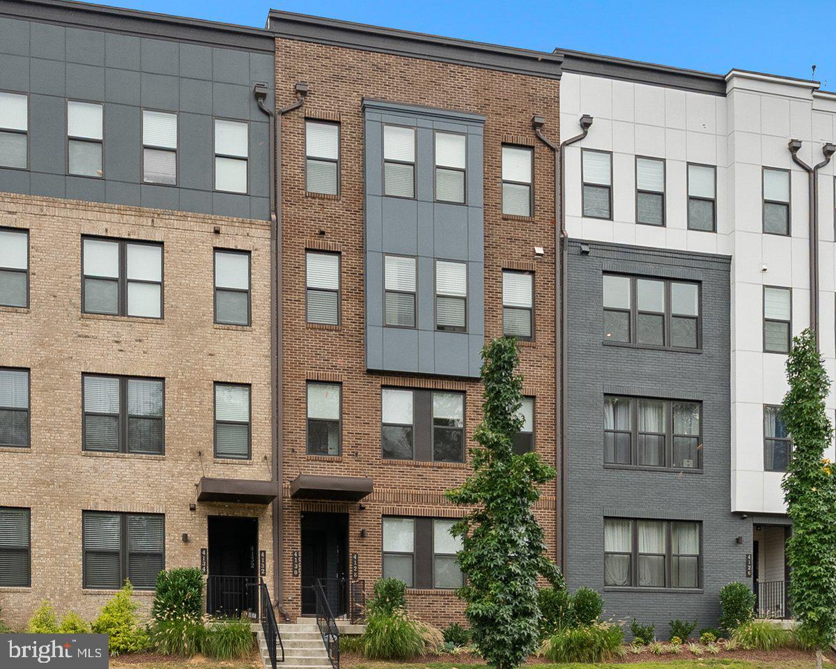 4128 LEGATO RD #53, FAIRFAX, Virginia 22033, 3 Bedrooms Bedrooms, ,2 BathroomsBathrooms,Residential,For sale,4128 LEGATO RD #53,VAFX2267312 MLS # VAFX2267312