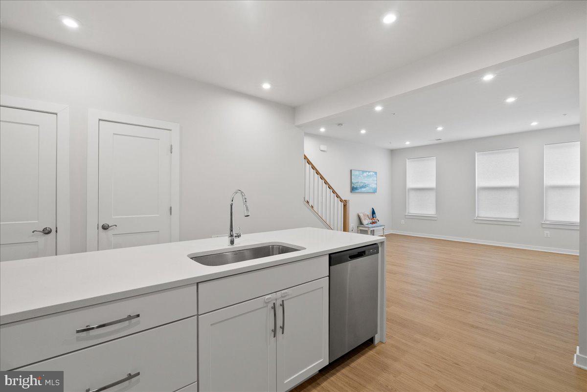 4128 LEGATO RD #53, FAIRFAX, Virginia 22033, 3 Bedrooms Bedrooms, ,2 BathroomsBathrooms,Residential,For sale,4128 LEGATO RD #53,VAFX2267312 MLS # VAFX2267312
