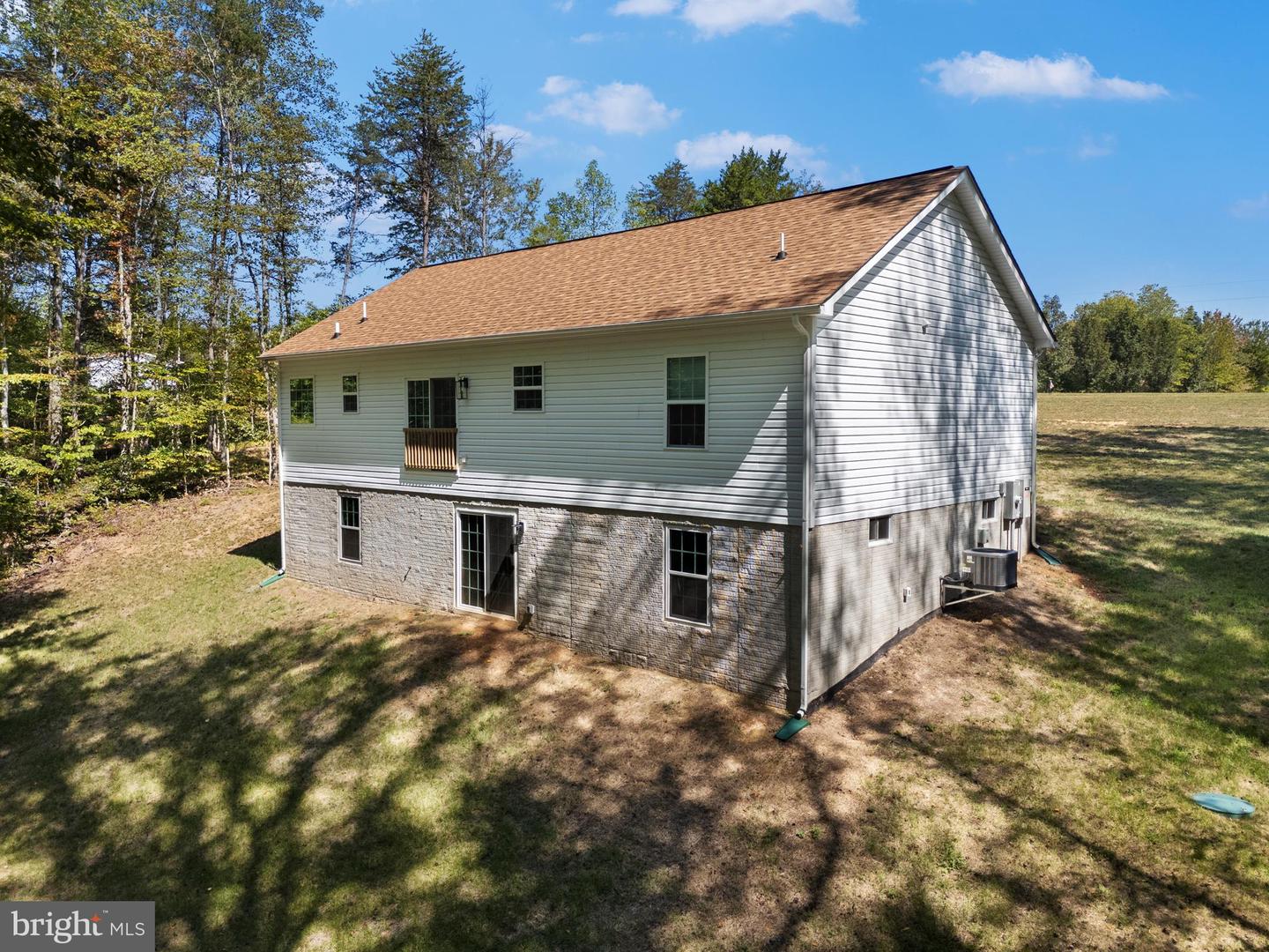 4496 ROLLING HILLS DRIVE, CULPEPER, Virginia 22701, 3 Bedrooms Bedrooms, 6 Rooms Rooms,2 BathroomsBathrooms,Residential,For sale,4496 ROLLING HILLS DRIVE,VAOR2012312 MLS # VAOR2012312