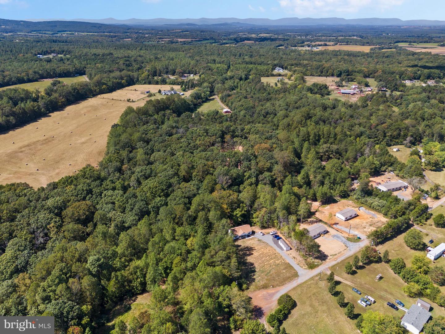 4496 ROLLING HILLS DRIVE, CULPEPER, Virginia 22701, 3 Bedrooms Bedrooms, 6 Rooms Rooms,2 BathroomsBathrooms,Residential,For sale,4496 ROLLING HILLS DRIVE,VAOR2012312 MLS # VAOR2012312