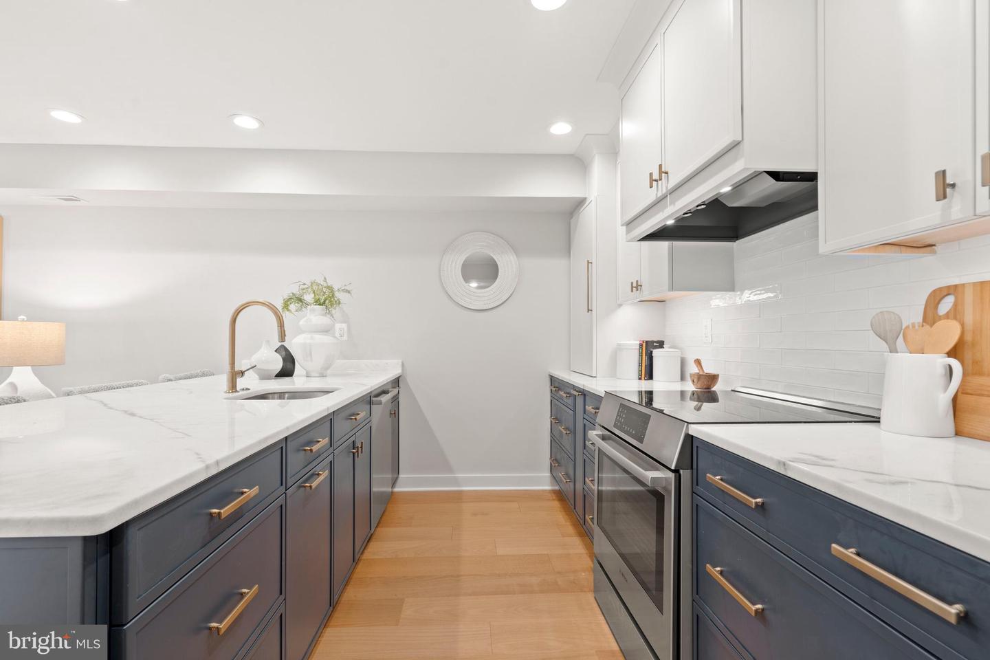 910 9TH ST NE #1, WASHINGTON, District Of Columbia 20002, 4 Bedrooms Bedrooms, ,3 BathroomsBathrooms,Residential,For sale,910 9TH ST NE #1,DCDC2222898 MLS # DCDC2222898