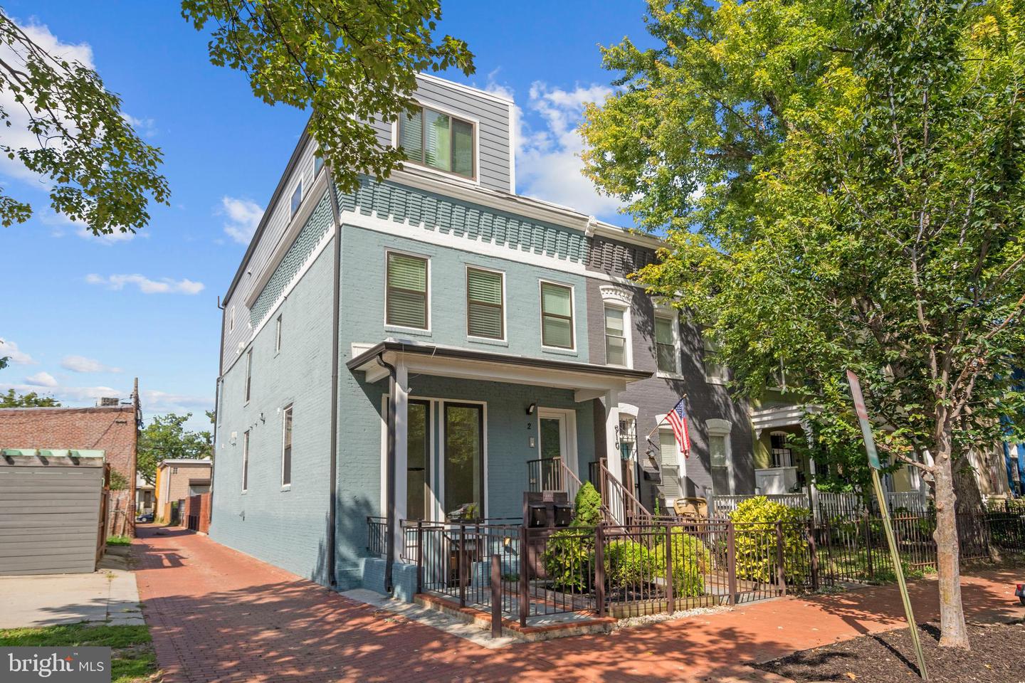 910 9TH ST NE #1, WASHINGTON, District Of Columbia 20002, 4 Bedrooms Bedrooms, ,3 BathroomsBathrooms,Residential,For sale,910 9TH ST NE #1,DCDC2222898 MLS # DCDC2222898