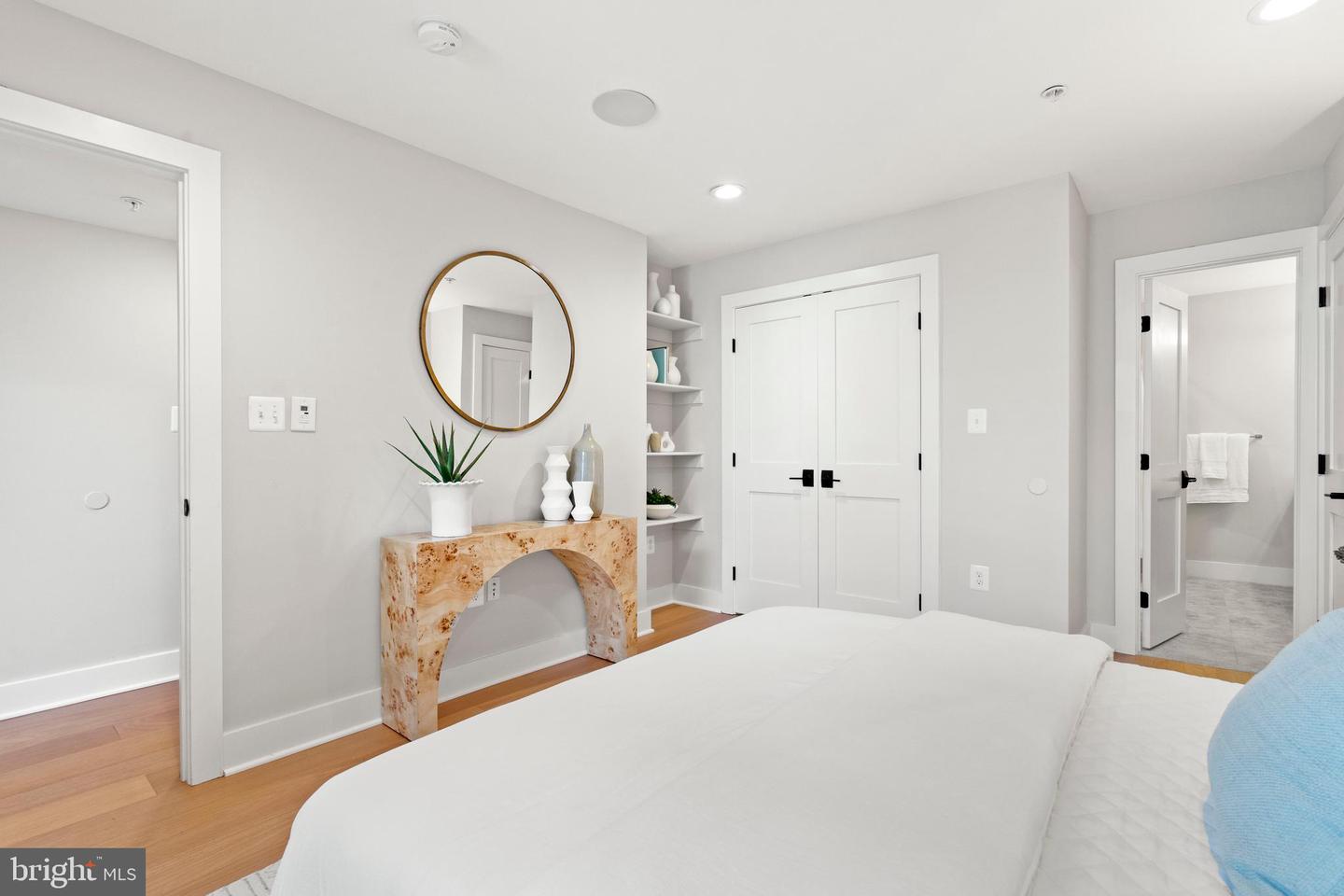 910 9TH ST NE #1, WASHINGTON, District Of Columbia 20002, 4 Bedrooms Bedrooms, ,3 BathroomsBathrooms,Residential,For sale,910 9TH ST NE #1,DCDC2222898 MLS # DCDC2222898