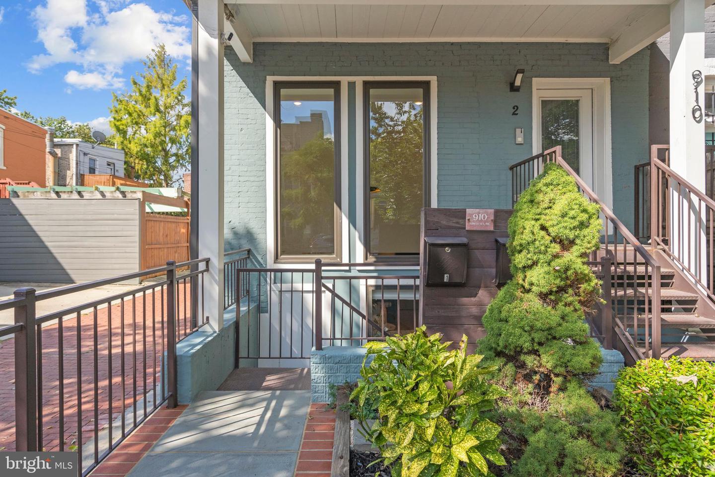 910 9TH ST NE #1, WASHINGTON, District Of Columbia 20002, 4 Bedrooms Bedrooms, ,3 BathroomsBathrooms,Residential,For sale,910 9TH ST NE #1,DCDC2222898 MLS # DCDC2222898
