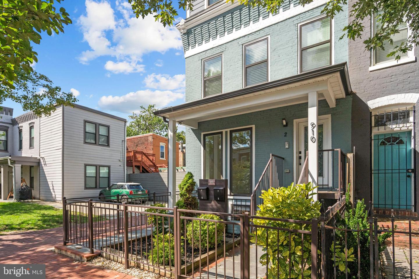 910 9TH ST NE #1, WASHINGTON, District Of Columbia 20002, 4 Bedrooms Bedrooms, ,3 BathroomsBathrooms,Residential,For sale,910 9TH ST NE #1,DCDC2222898 MLS # DCDC2222898