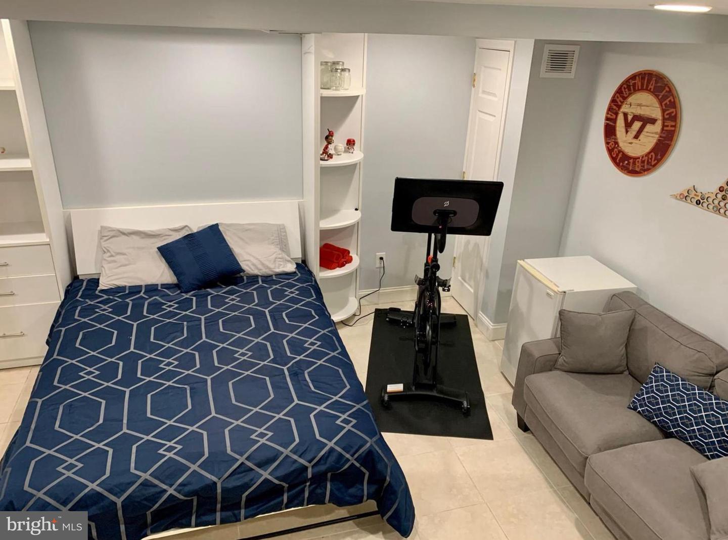 234 WESMOND DR, ALEXANDRIA, Virginia 22305, 2 Bedrooms Bedrooms, ,2 BathroomsBathrooms,Residential,For sale,234 WESMOND DR,VAAX2049898 MLS # VAAX2049898 234 WESMOND DR, ALEXANDRIA, Virginia 22305, 2 Bedrooms Bedrooms, ,2 BathroomsBathrooms,Residential,For sale,234 WESMOND DR,VAAX2049898 MLS # VAAX2049898