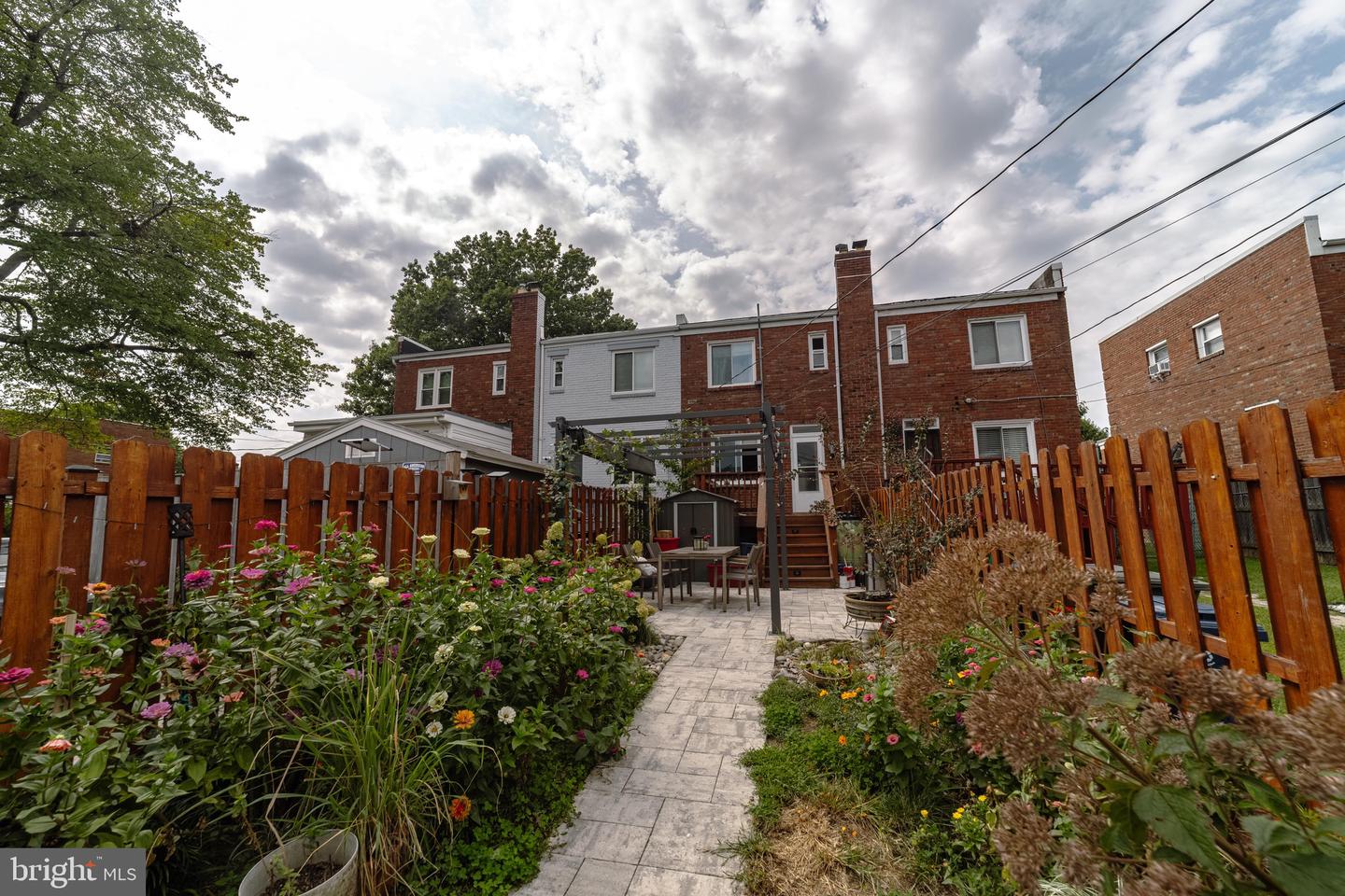 234 WESMOND DR, ALEXANDRIA, Virginia 22305, 2 Bedrooms Bedrooms, ,2 BathroomsBathrooms,Residential,For sale,234 WESMOND DR,VAAX2049898 MLS # VAAX2049898 234 WESMOND DR, ALEXANDRIA, Virginia 22305, 2 Bedrooms Bedrooms, ,2 BathroomsBathrooms,Residential,For sale,234 WESMOND DR,VAAX2049898 MLS # VAAX2049898