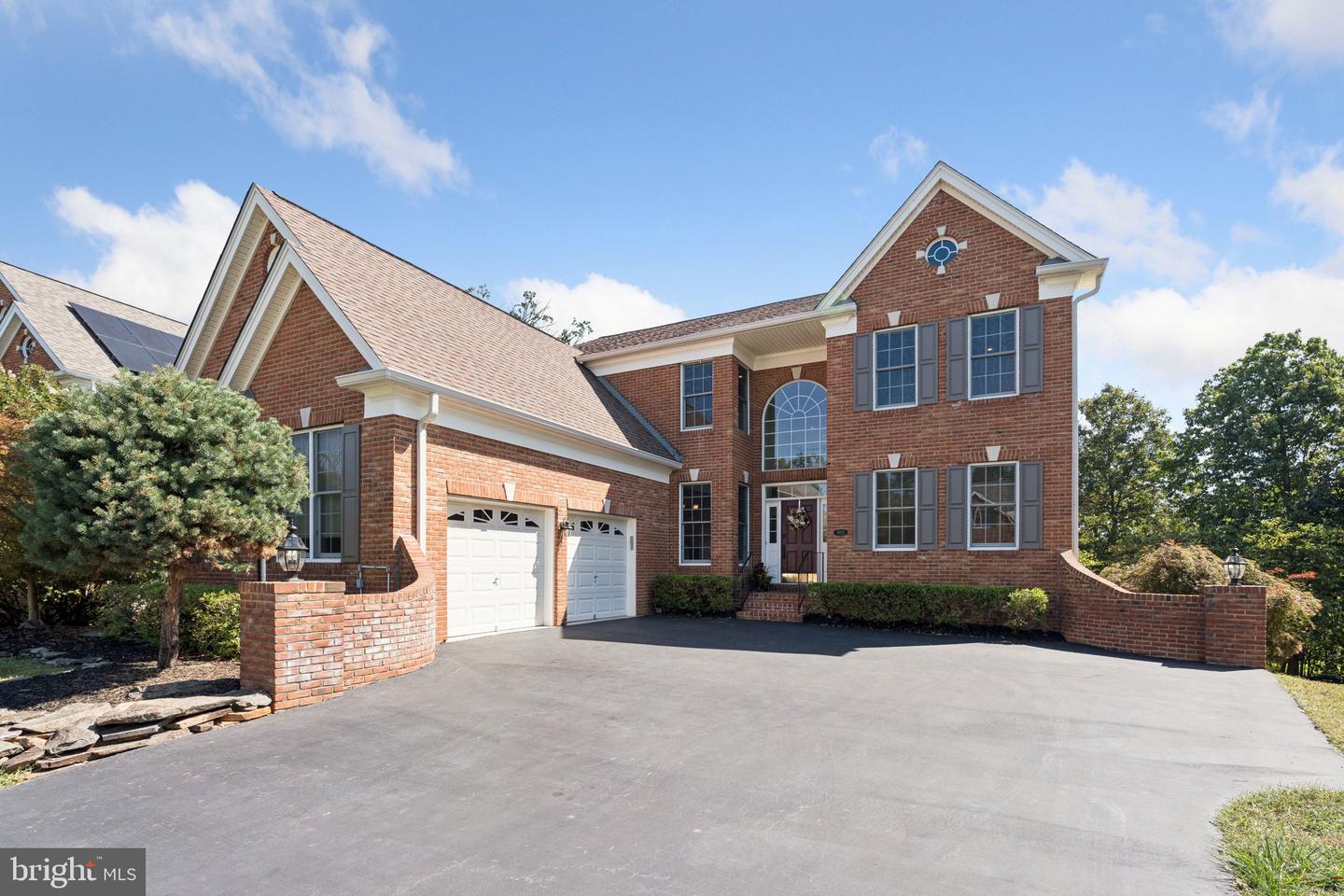 5923 INTERLACHEN CT, HAYMARKET, Virginia 20169, 4 Bedrooms Bedrooms, ,3 BathroomsBathrooms,Residential,For sale,5923 INTERLACHEN CT,VAPW2104356 MLS # VAPW2104356