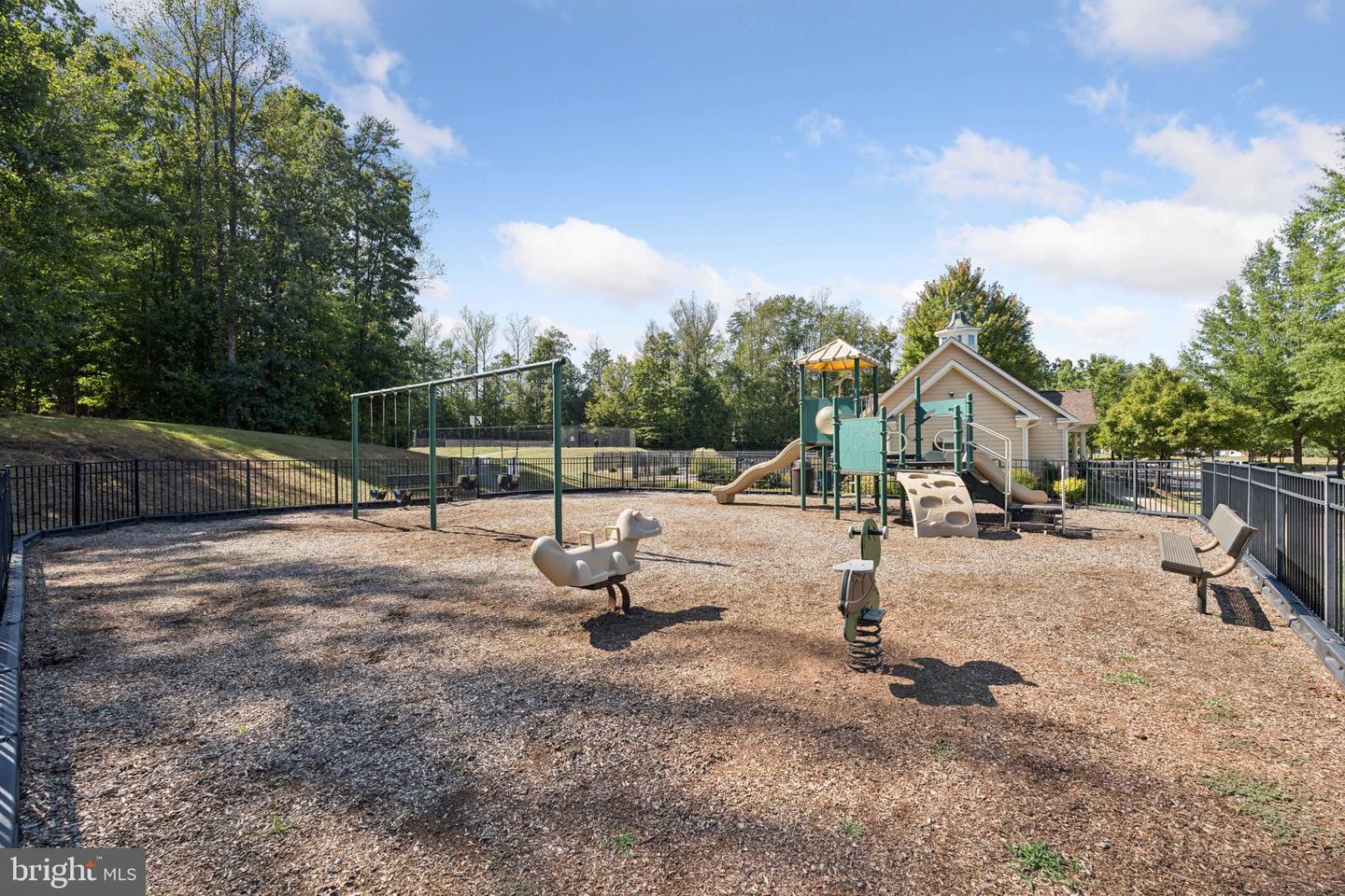 5923 INTERLACHEN CT, HAYMARKET, Virginia 20169, 4 Bedrooms Bedrooms, ,3 BathroomsBathrooms,Residential,For sale,5923 INTERLACHEN CT,VAPW2104356 MLS # VAPW2104356