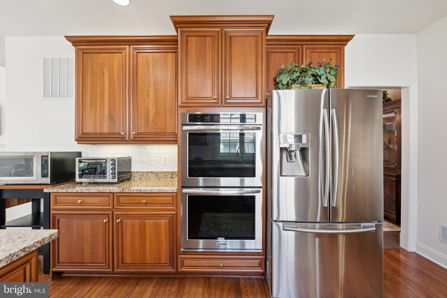 5923 INTERLACHEN CT, HAYMARKET, Virginia 20169, 4 Bedrooms Bedrooms, ,3 BathroomsBathrooms,Residential,For sale,5923 INTERLACHEN CT,VAPW2104356 MLS # VAPW2104356