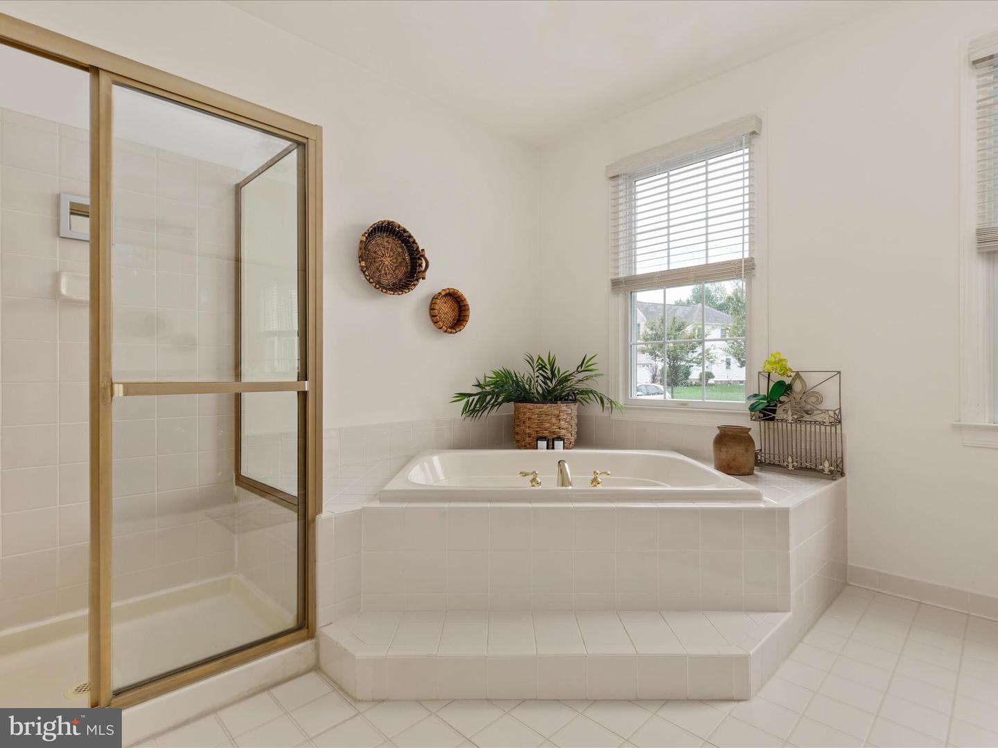 5923 INTERLACHEN CT, HAYMARKET, Virginia 20169, 4 Bedrooms Bedrooms, ,3 BathroomsBathrooms,Residential,For sale,5923 INTERLACHEN CT,VAPW2104356 MLS # VAPW2104356