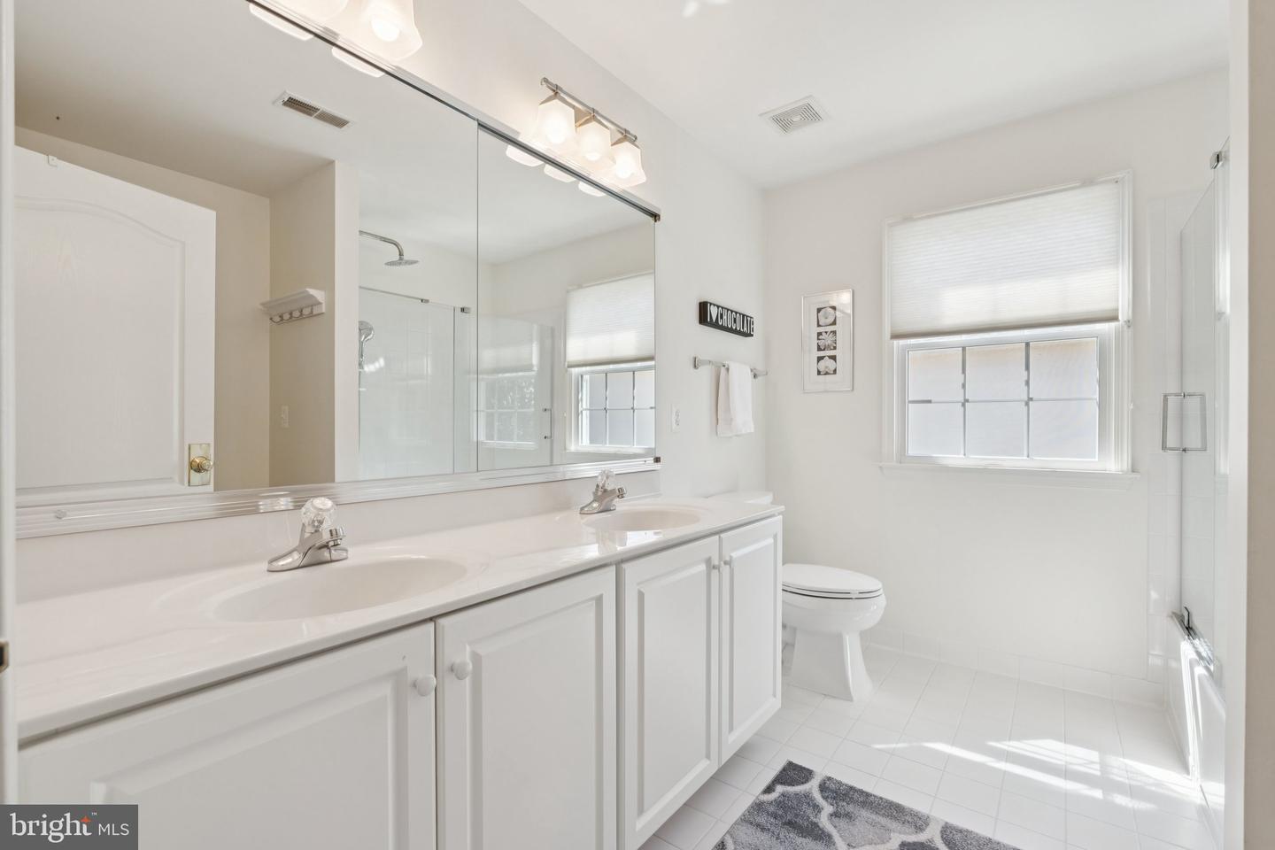 5923 INTERLACHEN CT, HAYMARKET, Virginia 20169, 4 Bedrooms Bedrooms, ,3 BathroomsBathrooms,Residential,For sale,5923 INTERLACHEN CT,VAPW2104356 MLS # VAPW2104356