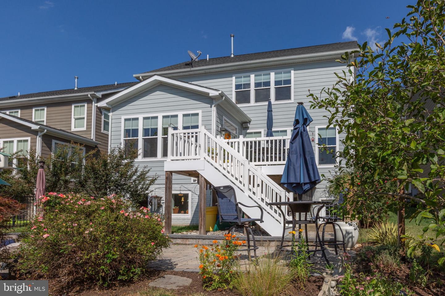 7116 LAKE DR, WARRENTON, Virginia 20187, 4 Bedrooms Bedrooms, 18 Rooms Rooms,4 BathroomsBathrooms,Residential,For sale,7116 LAKE DR,VAFQ2018366 MLS # VAFQ2018366