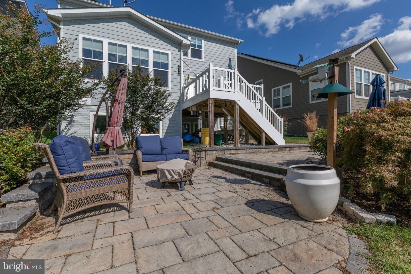 7116 LAKE DR, WARRENTON, Virginia 20187, 4 Bedrooms Bedrooms, 18 Rooms Rooms,4 BathroomsBathrooms,Residential,For sale,7116 LAKE DR,VAFQ2018366 MLS # VAFQ2018366