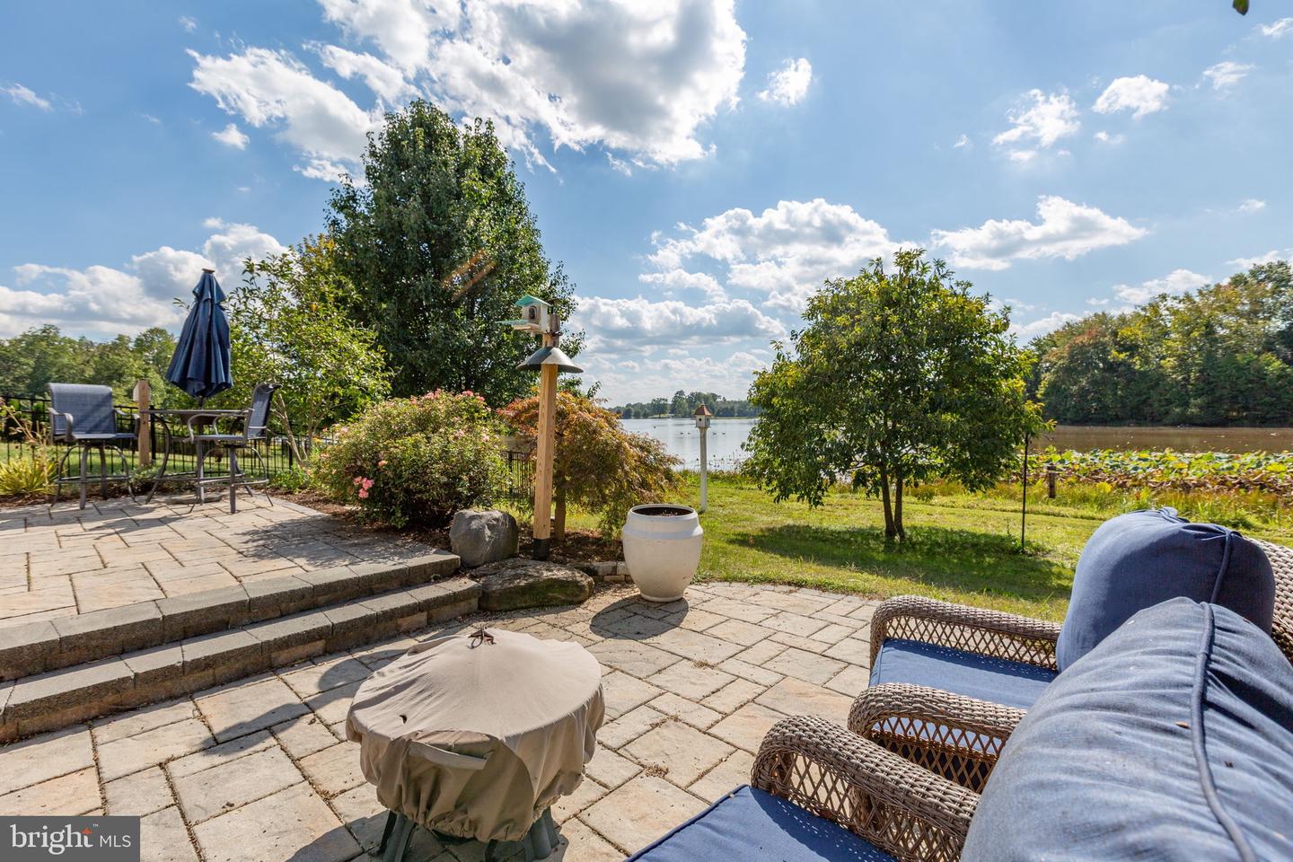 7116 LAKE DR, WARRENTON, Virginia 20187, 4 Bedrooms Bedrooms, 18 Rooms Rooms,4 BathroomsBathrooms,Residential,For sale,7116 LAKE DR,VAFQ2018366 MLS # VAFQ2018366