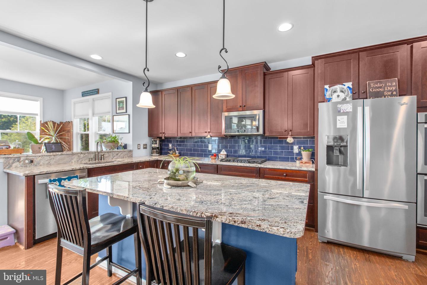 7116 LAKE DR, WARRENTON, Virginia 20187, 4 Bedrooms Bedrooms, 18 Rooms Rooms,4 BathroomsBathrooms,Residential,For sale,7116 LAKE DR,VAFQ2018366 MLS # VAFQ2018366