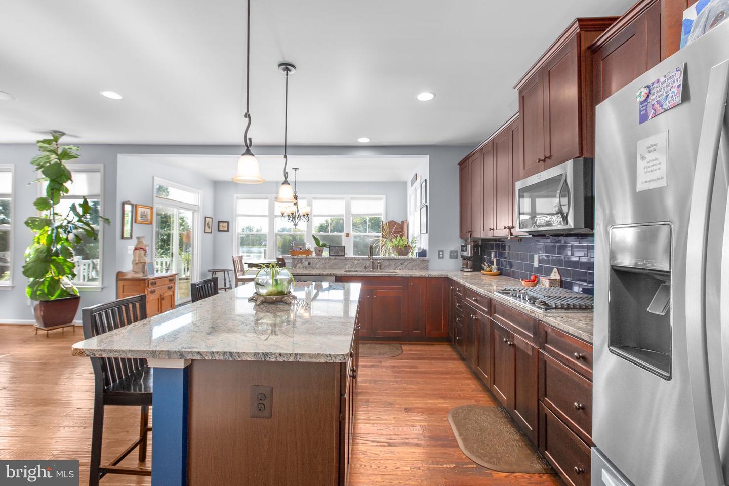 7116 LAKE DR, WARRENTON, Virginia 20187, 4 Bedrooms Bedrooms, 18 Rooms Rooms,4 BathroomsBathrooms,Residential,For sale,7116 LAKE DR,VAFQ2018366 MLS # VAFQ2018366