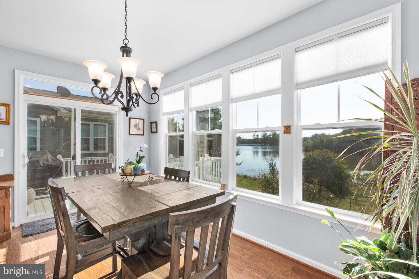7116 LAKE DR, WARRENTON, Virginia 20187, 4 Bedrooms Bedrooms, 18 Rooms Rooms,4 BathroomsBathrooms,Residential,For sale,7116 LAKE DR,VAFQ2018366 MLS # VAFQ2018366