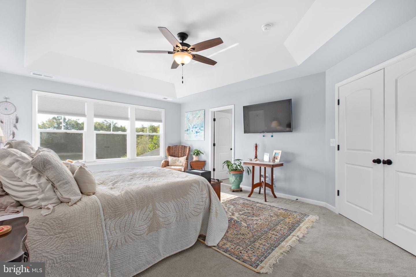 7116 LAKE DR, WARRENTON, Virginia 20187, 4 Bedrooms Bedrooms, 18 Rooms Rooms,4 BathroomsBathrooms,Residential,For sale,7116 LAKE DR,VAFQ2018366 MLS # VAFQ2018366