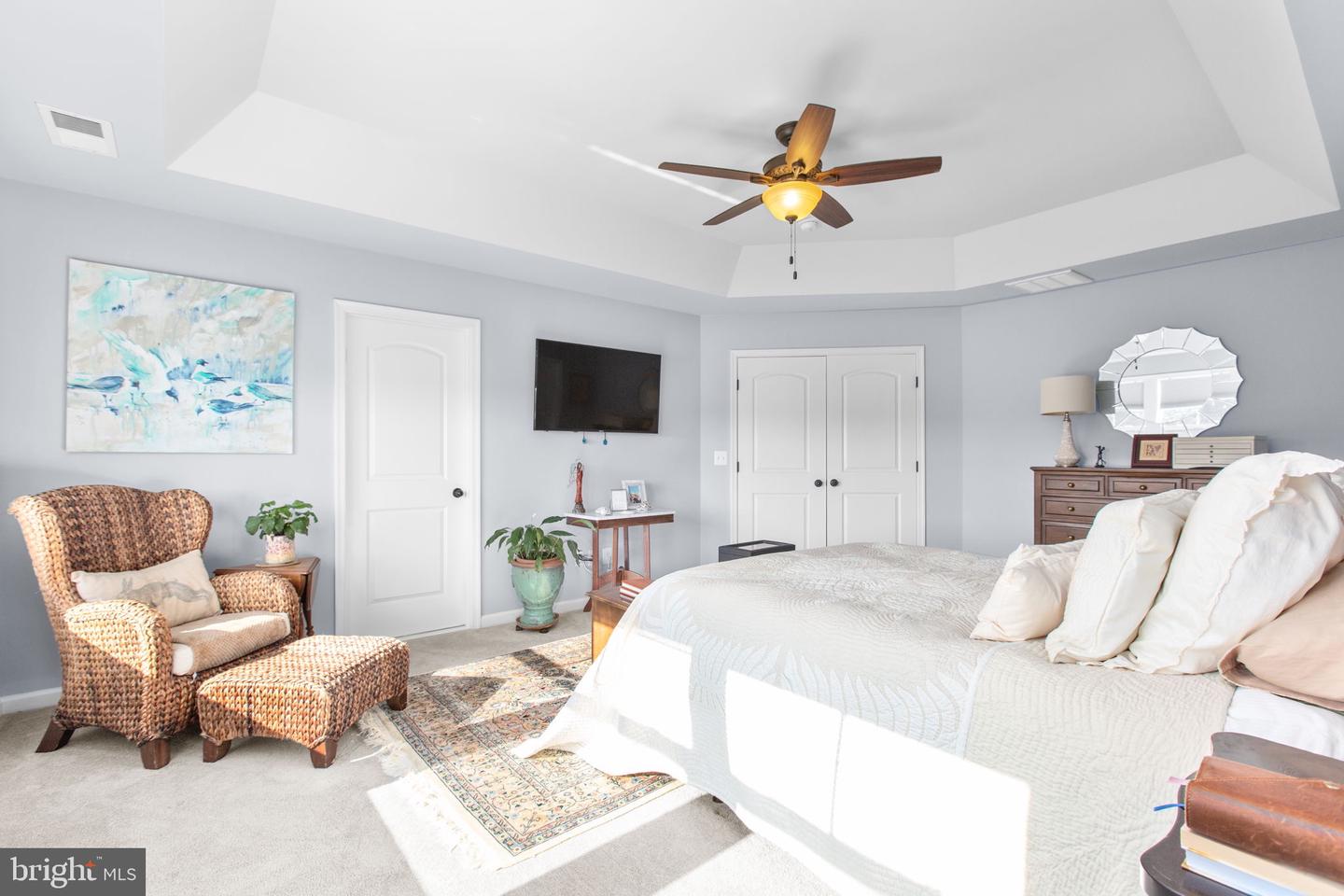 7116 LAKE DR, WARRENTON, Virginia 20187, 4 Bedrooms Bedrooms, 18 Rooms Rooms,4 BathroomsBathrooms,Residential,For sale,7116 LAKE DR,VAFQ2018366 MLS # VAFQ2018366