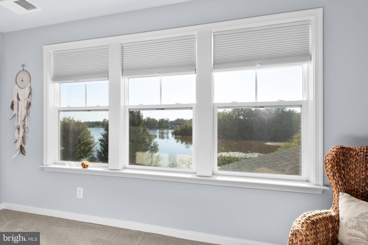 7116 LAKE DR, WARRENTON, Virginia 20187, 4 Bedrooms Bedrooms, 18 Rooms Rooms,4 BathroomsBathrooms,Residential,For sale,7116 LAKE DR,VAFQ2018366 MLS # VAFQ2018366