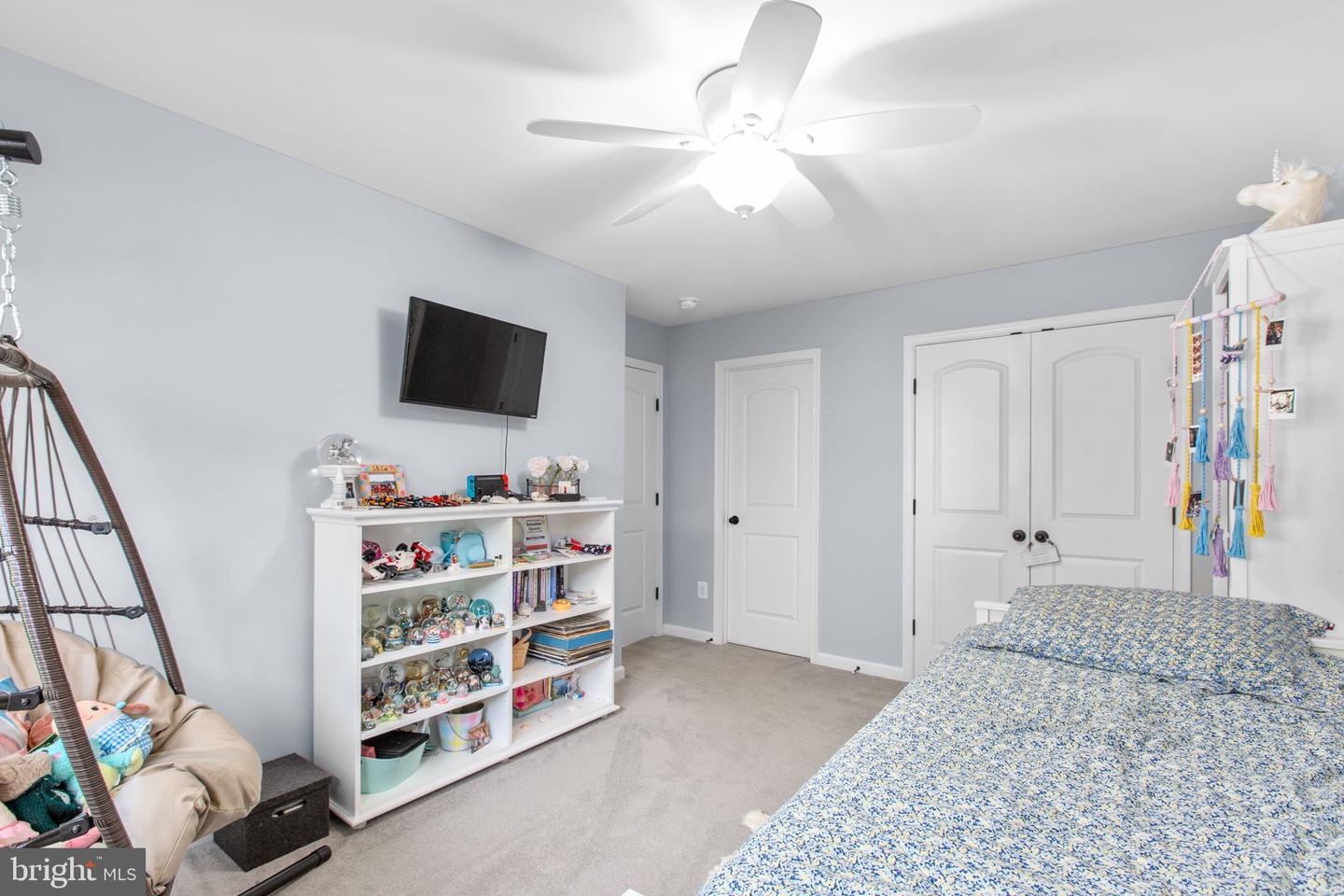 7116 LAKE DR, WARRENTON, Virginia 20187, 4 Bedrooms Bedrooms, 18 Rooms Rooms,4 BathroomsBathrooms,Residential,For sale,7116 LAKE DR,VAFQ2018366 MLS # VAFQ2018366