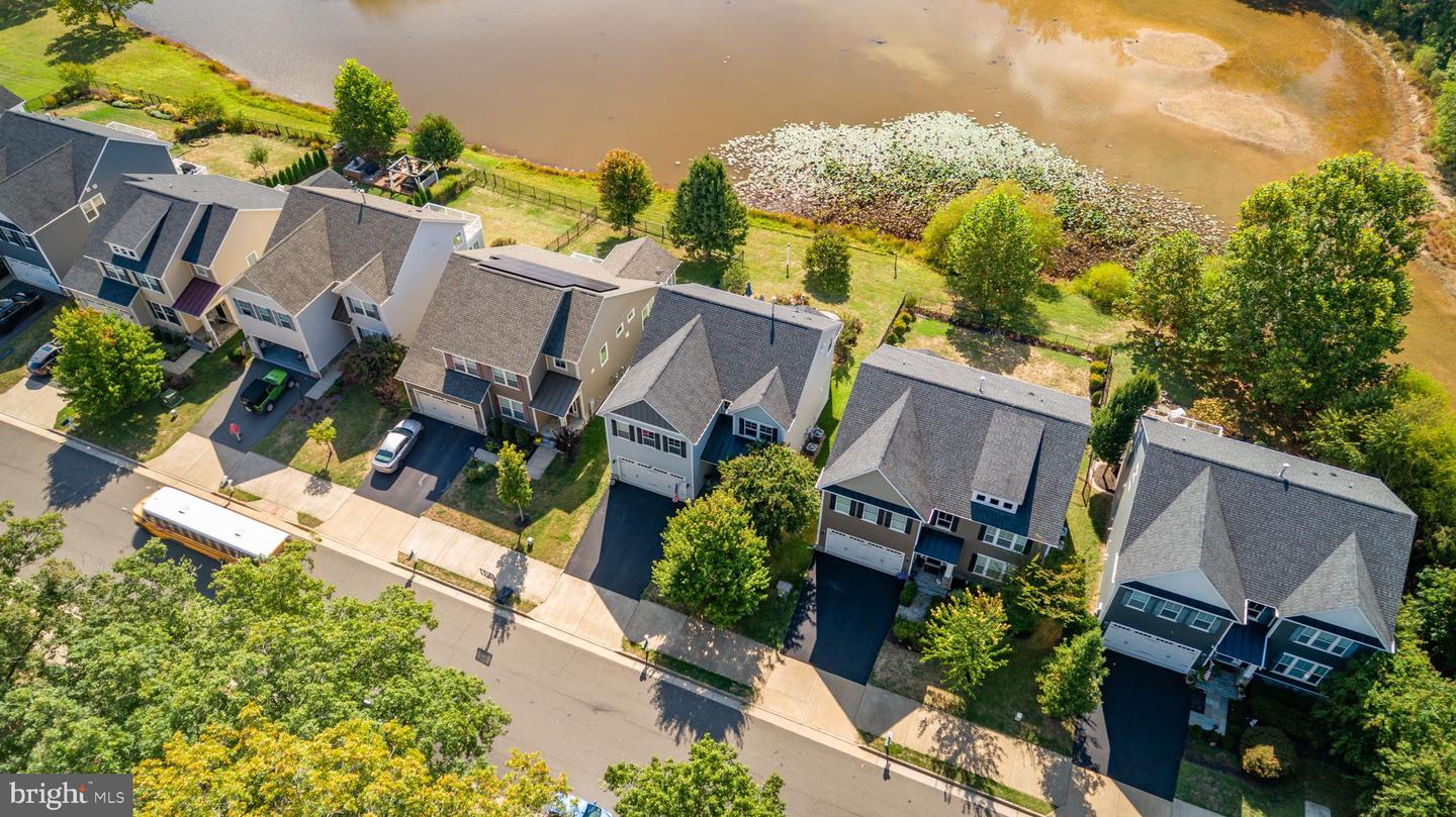 7116 LAKE DR, WARRENTON, Virginia 20187, 4 Bedrooms Bedrooms, 18 Rooms Rooms,4 BathroomsBathrooms,Residential,For sale,7116 LAKE DR,VAFQ2018366 MLS # VAFQ2018366