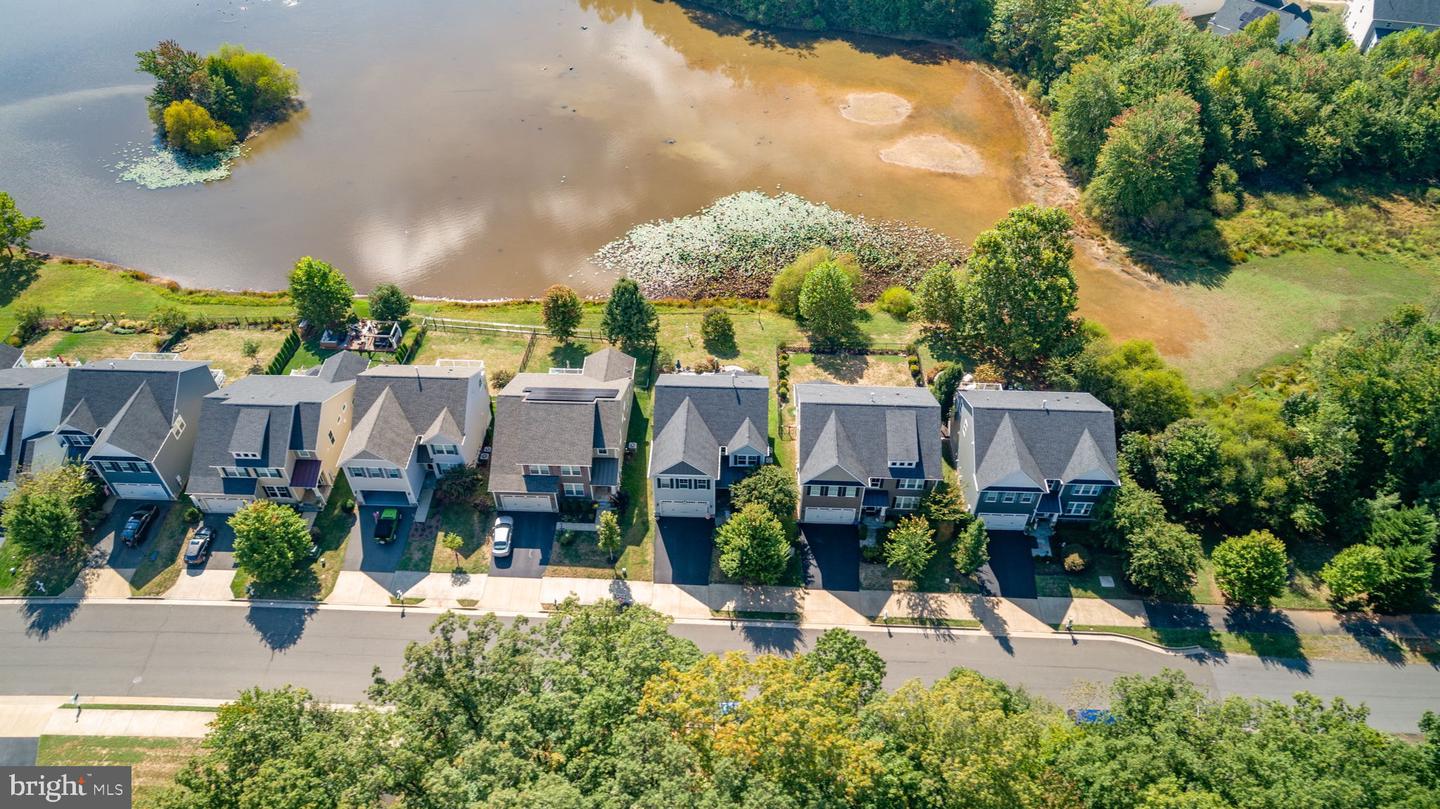 7116 LAKE DR, WARRENTON, Virginia 20187, 4 Bedrooms Bedrooms, 18 Rooms Rooms,4 BathroomsBathrooms,Residential,For sale,7116 LAKE DR,VAFQ2018366 MLS # VAFQ2018366