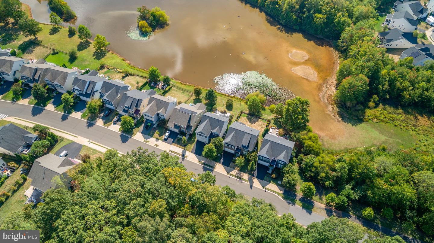 7116 LAKE DR, WARRENTON, Virginia 20187, 4 Bedrooms Bedrooms, 18 Rooms Rooms,4 BathroomsBathrooms,Residential,For sale,7116 LAKE DR,VAFQ2018366 MLS # VAFQ2018366