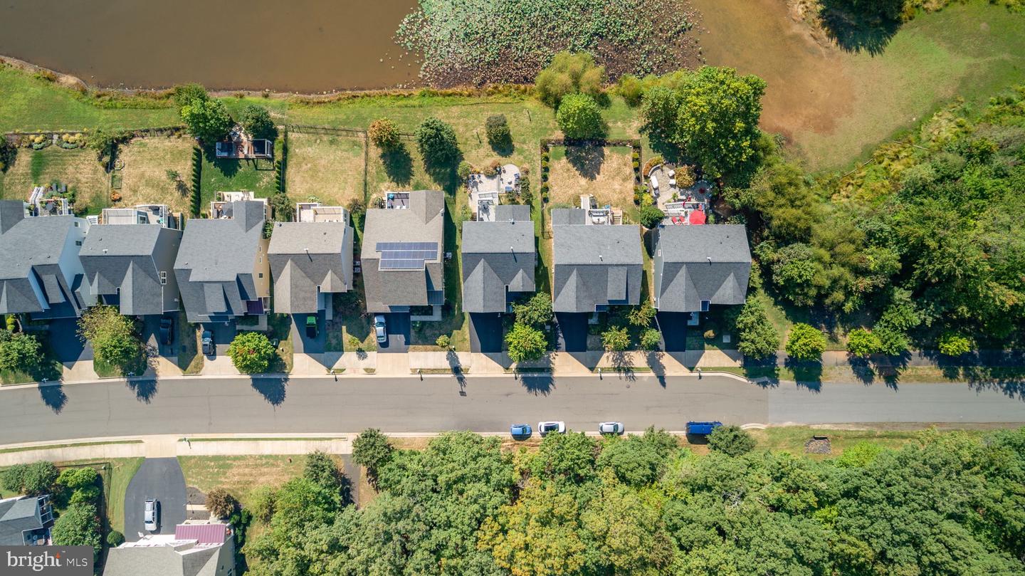 7116 LAKE DR, WARRENTON, Virginia 20187, 4 Bedrooms Bedrooms, 18 Rooms Rooms,4 BathroomsBathrooms,Residential,For sale,7116 LAKE DR,VAFQ2018366 MLS # VAFQ2018366