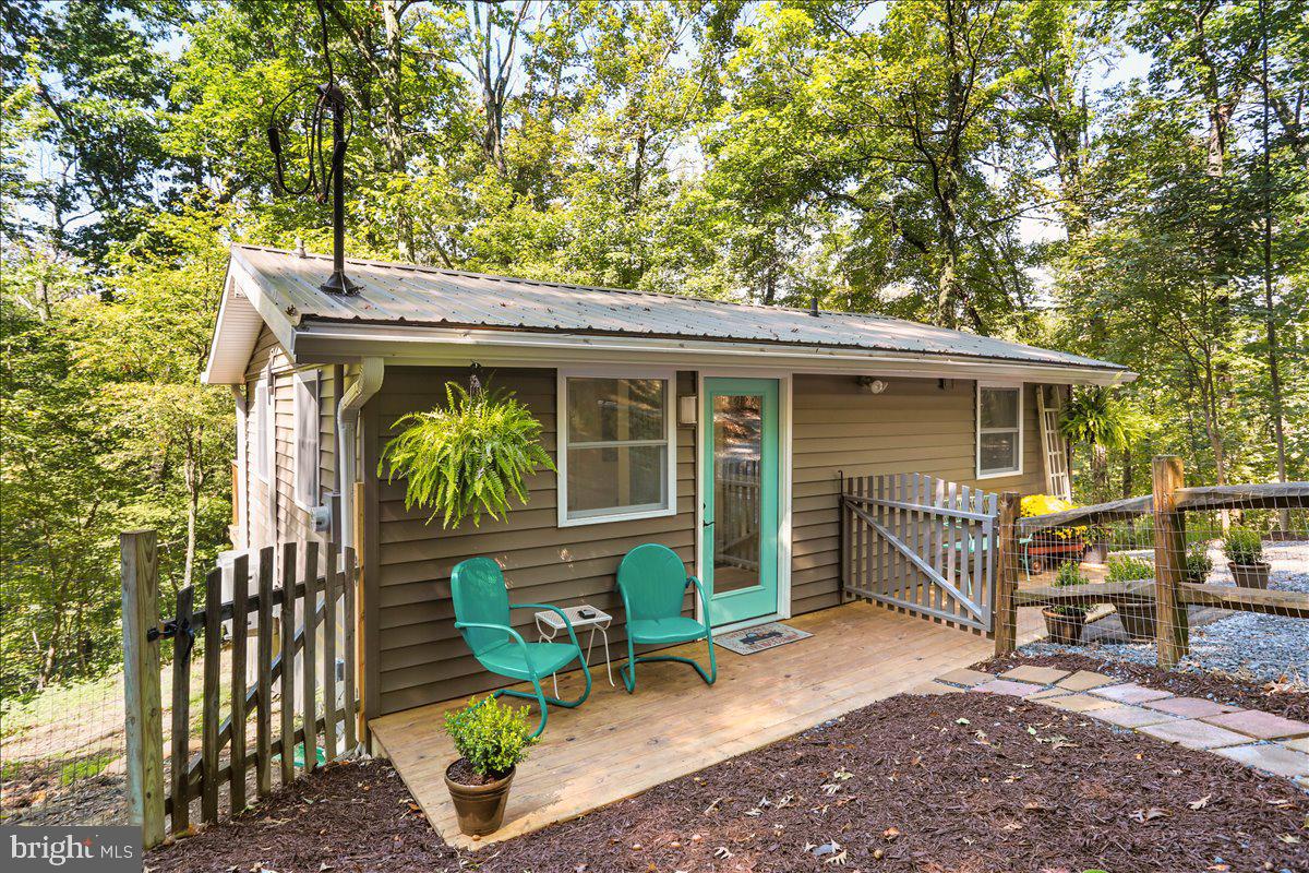 570 CEDAR RD, STRASBURG, Virginia 22657, 1 Bedroom Bedrooms, ,1 BathroomBathrooms,Residential,For sale,570 CEDAR RD,VASH2012598 MLS # VASH2012598