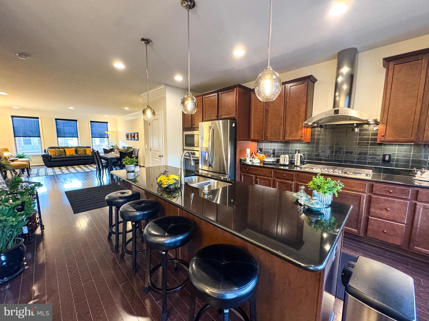 42410 DOGWOOD GLEN SQ, STERLING, Virginia 20166, 3 Bedrooms Bedrooms, ,3 BathroomsBathrooms,Residential,For sale,42410 DOGWOOD GLEN SQ,VALO2107312 MLS # VALO2107312