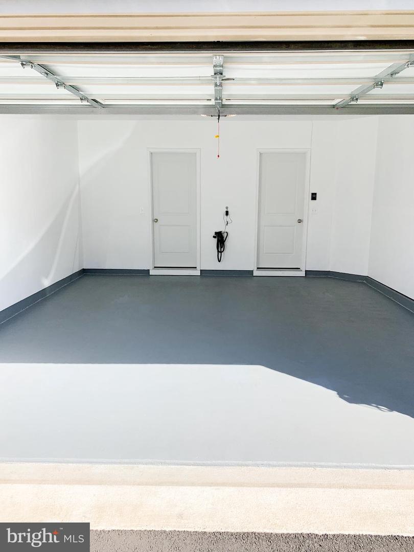 42410 DOGWOOD GLEN SQ, STERLING, Virginia 20166, 3 Bedrooms Bedrooms, ,3 BathroomsBathrooms,Residential,For sale,42410 DOGWOOD GLEN SQ,VALO2107312 MLS # VALO2107312