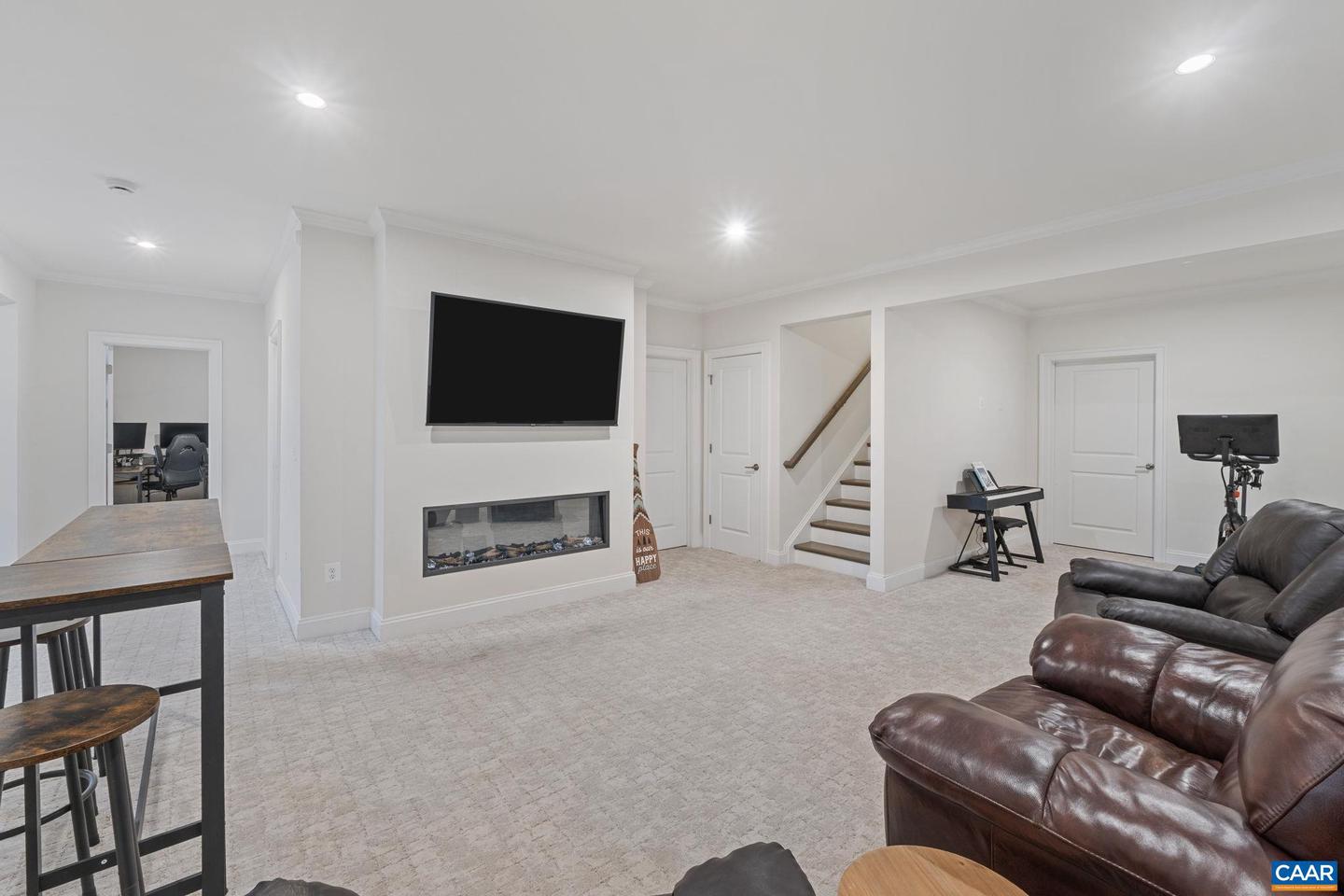 3712 THICKET RUN PL, CHARLOTTESVILLE, Virginia 22911, 5 Bedrooms Bedrooms, ,5 BathroomsBathrooms,Residential,For sale,3712 THICKET RUN PL,669130 MLS # 669130