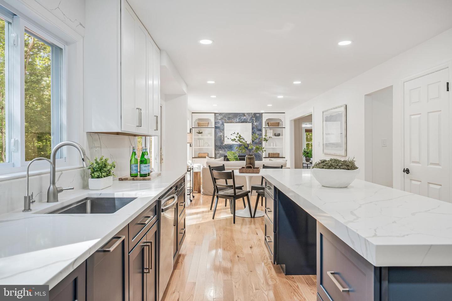 10809 DAYFLOWER CT, RESTON, Virginia 20191, 4 Bedrooms Bedrooms, ,3 BathroomsBathrooms,Residential,For sale,10809 DAYFLOWER CT,VAFX2268388 MLS # VAFX2268388
