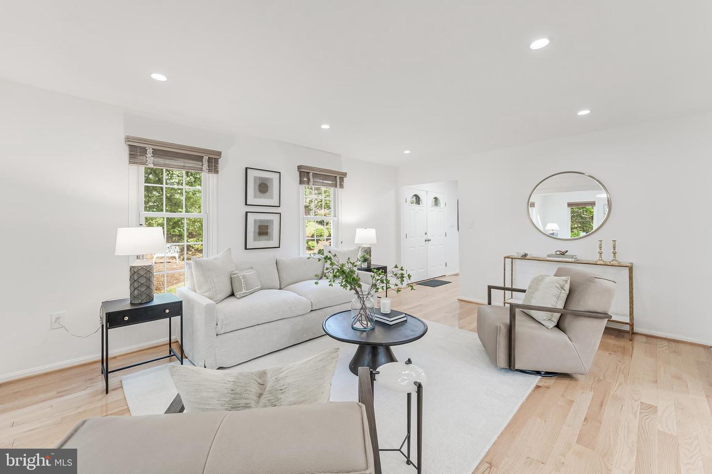 10809 DAYFLOWER CT, RESTON, Virginia 20191, 4 Bedrooms Bedrooms, ,3 BathroomsBathrooms,Residential,For sale,10809 DAYFLOWER CT,VAFX2268388 MLS # VAFX2268388