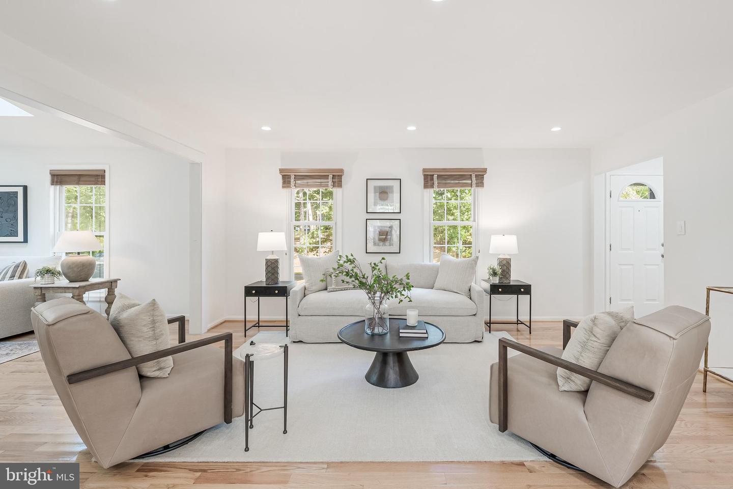 10809 DAYFLOWER CT, RESTON, Virginia 20191, 4 Bedrooms Bedrooms, ,3 BathroomsBathrooms,Residential,For sale,10809 DAYFLOWER CT,VAFX2268388 MLS # VAFX2268388